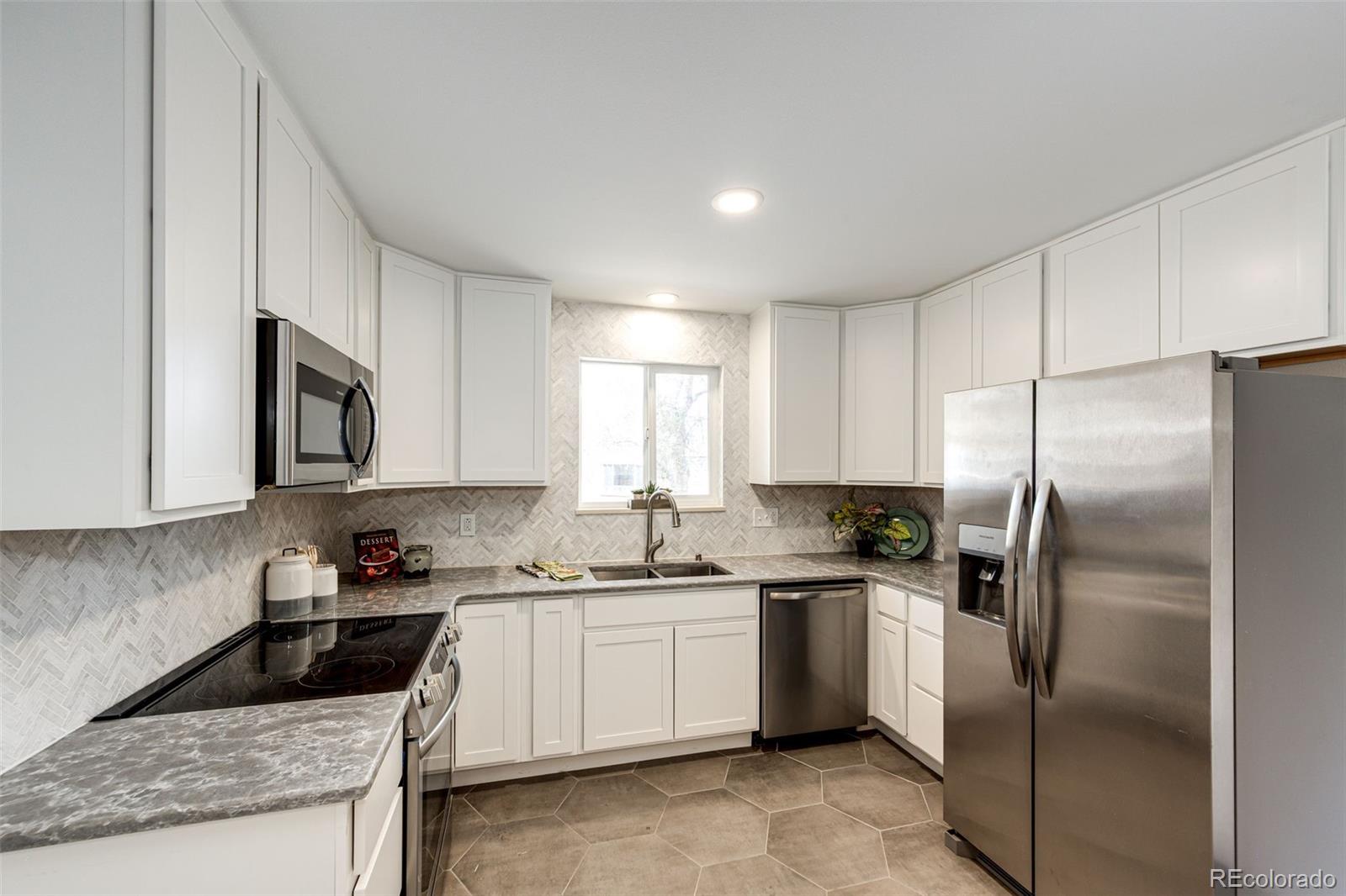 MLS Image #15 for 5829 w fair drive,littleton, Colorado