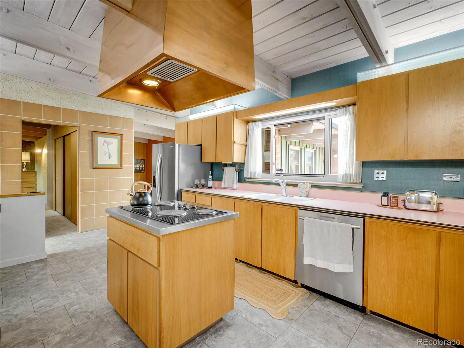 MLS Image #18 for 4677 e hampden avenue,denver, Colorado