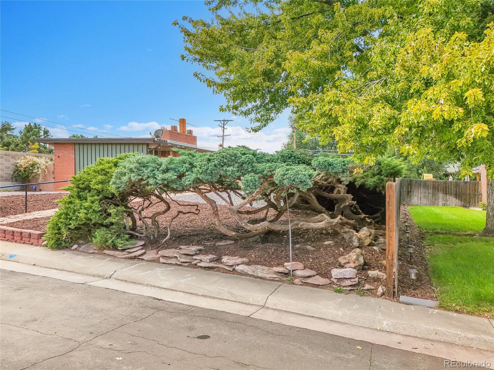MLS Image #3 for 4677 e hampden avenue,denver, Colorado