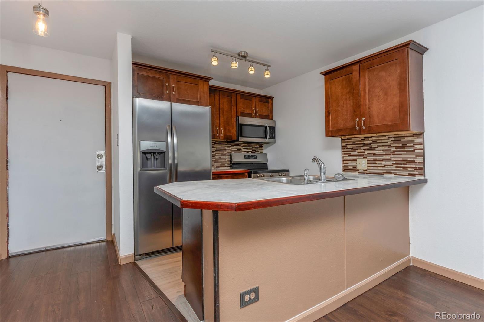 MLS Image #2 for 707 w 96th avenue,thornton, Colorado