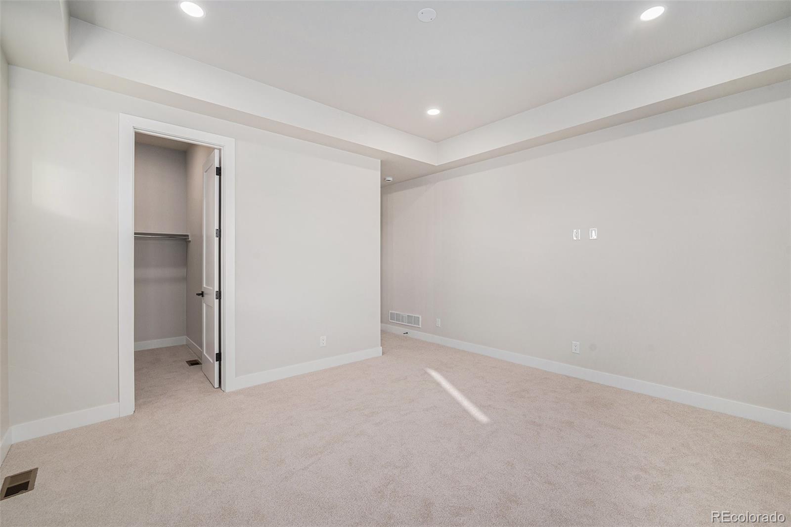 MLS Image #18 for 5287  flora way,arvada, Colorado