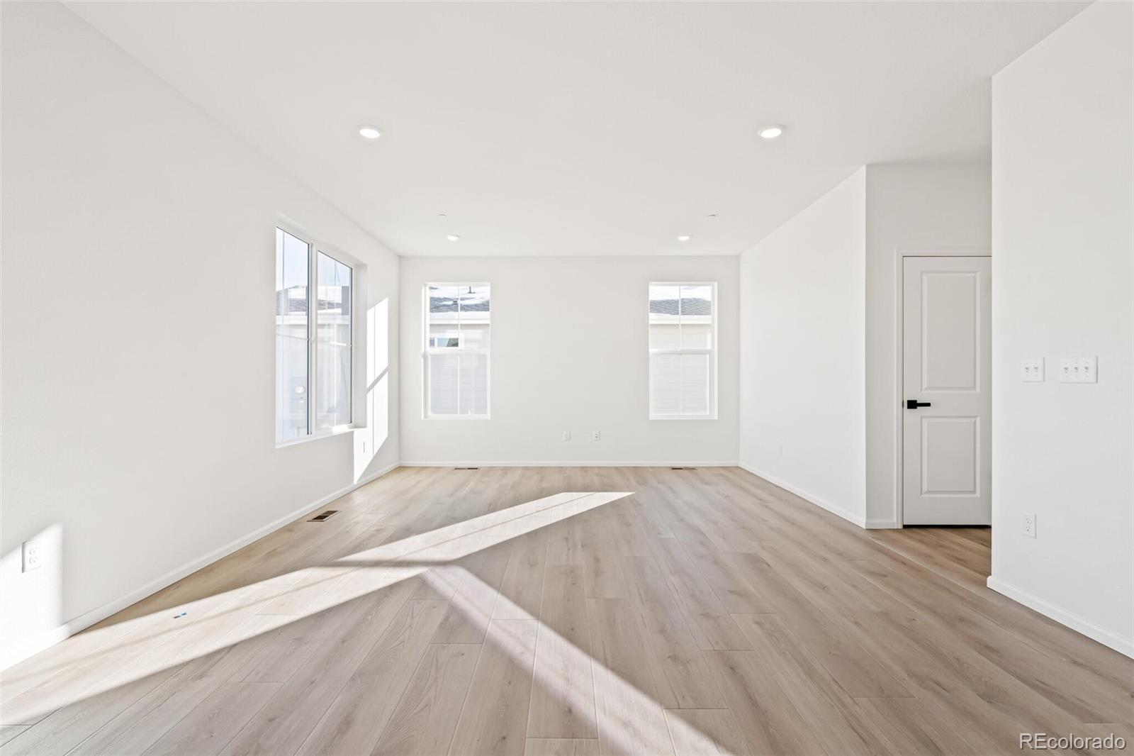 MLS Image #8 for 165  rock wren way,erie, Colorado