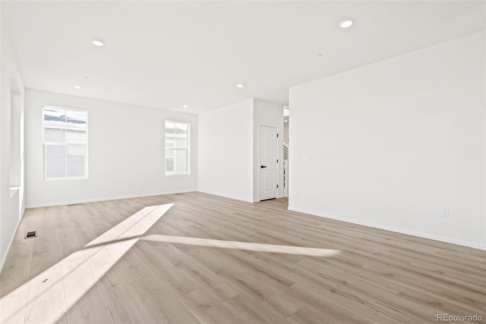 MLS Image #9 for 165  rock wren way,erie, Colorado