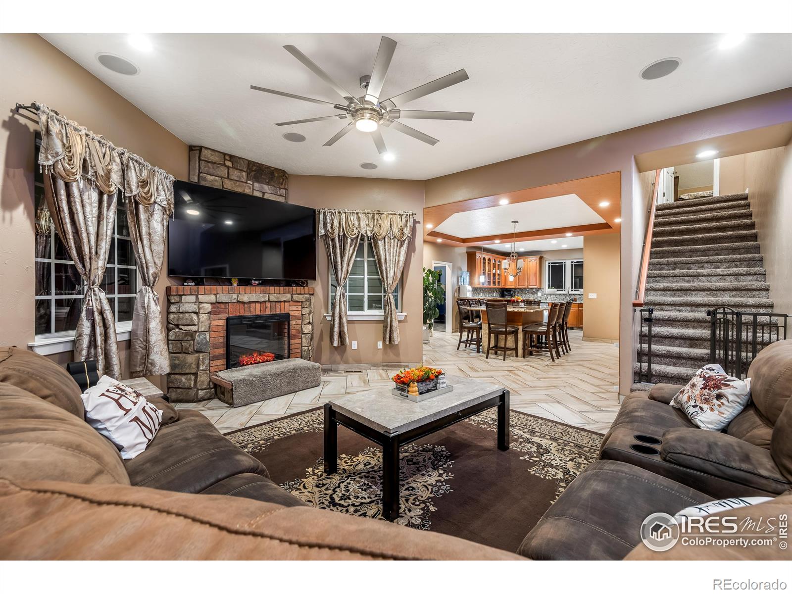 MLS Image #2 for 22563  county road 39 ,la salle, Colorado