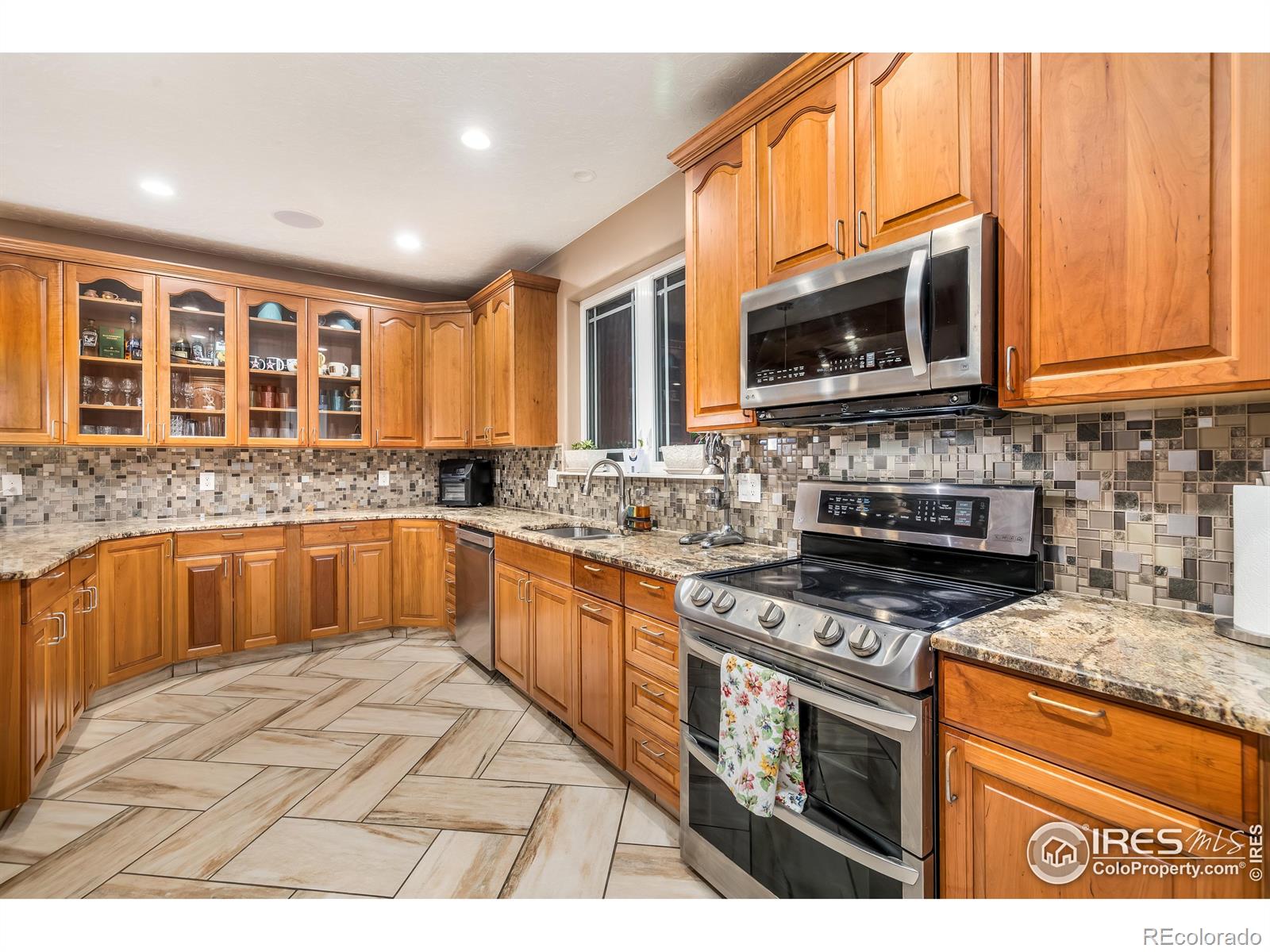 MLS Image #4 for 22563  county road 39 ,la salle, Colorado