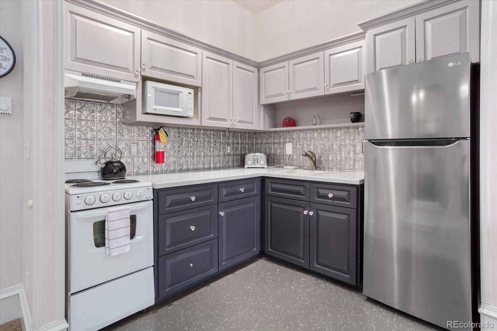 MLS Image #16 for 204 n f ,salida, Colorado