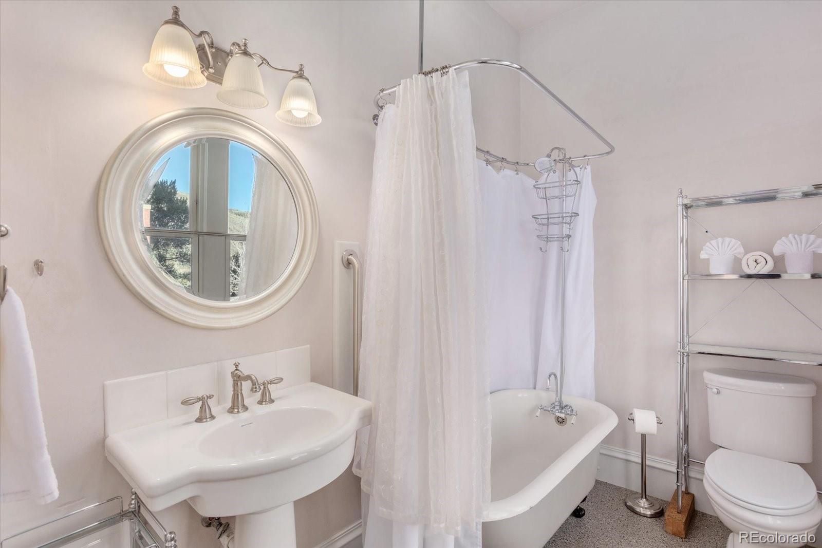 MLS Image #24 for 204 n f ,salida, Colorado