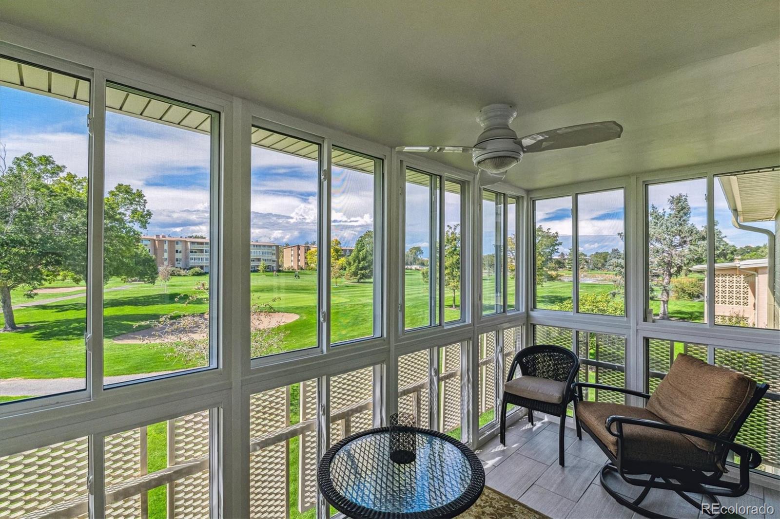 MLS Image #15 for 725 s clinton street,denver, Colorado