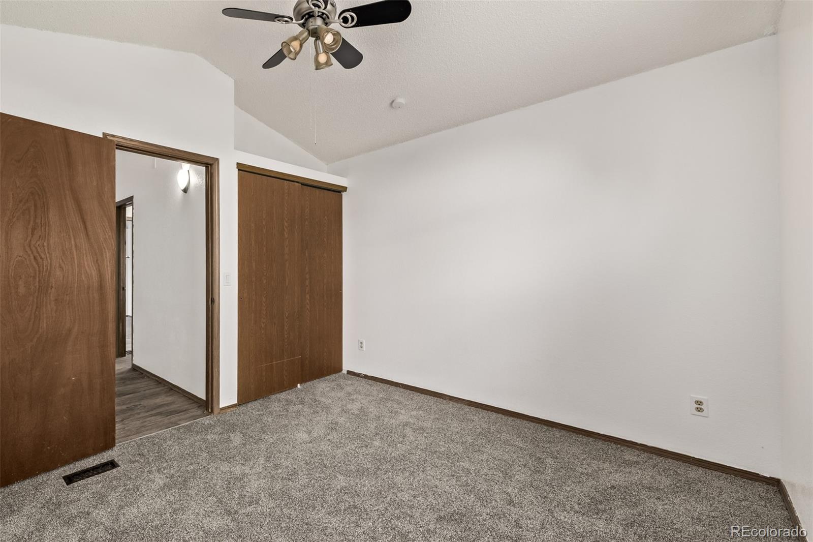 MLS Image #13 for 4820 s zeno street,aurora, Colorado