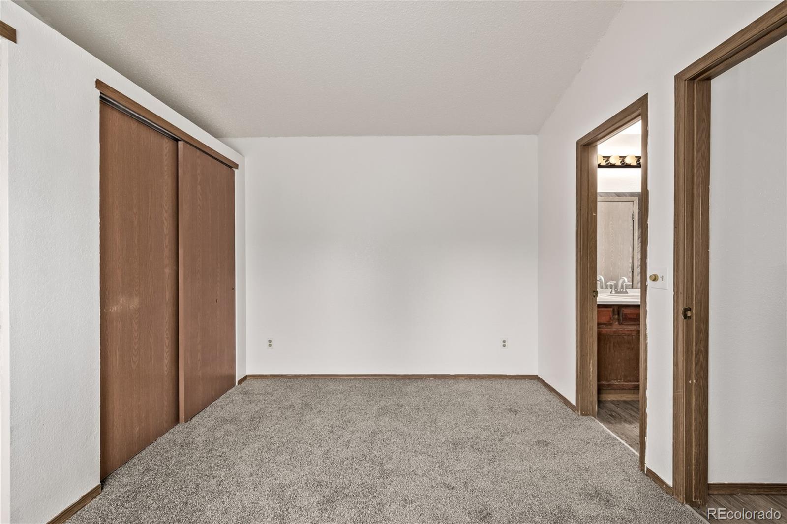 MLS Image #18 for 4820 s zeno street,aurora, Colorado