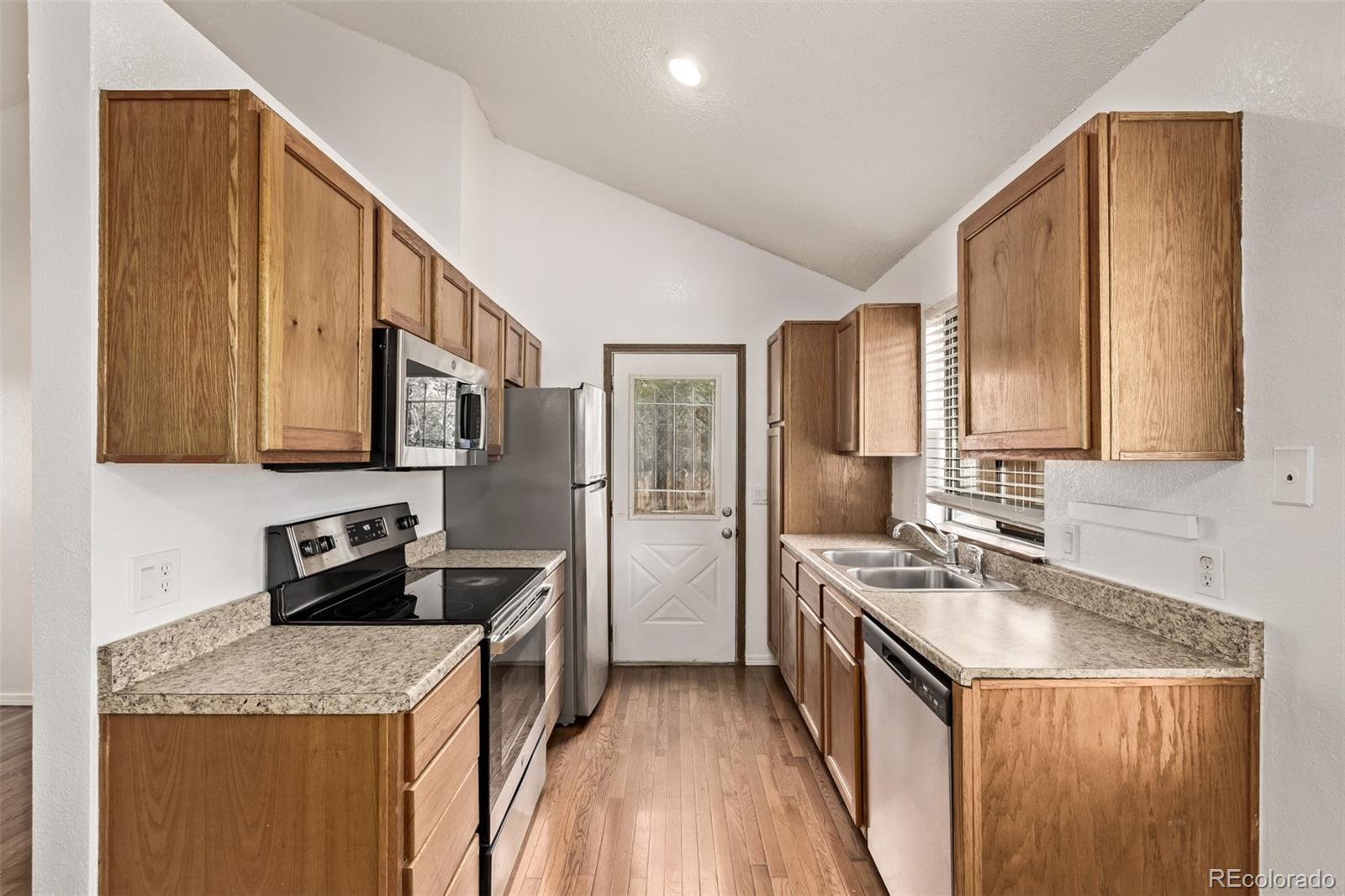MLS Image #2 for 4820 s zeno street,aurora, Colorado