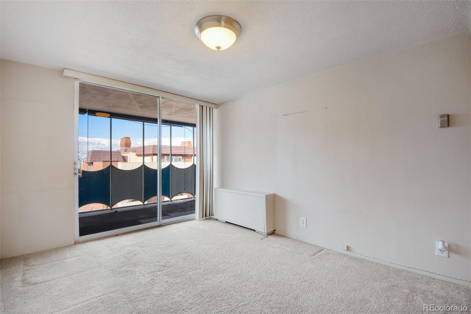 MLS Image #11 for 1155 n ash street,denver, Colorado
