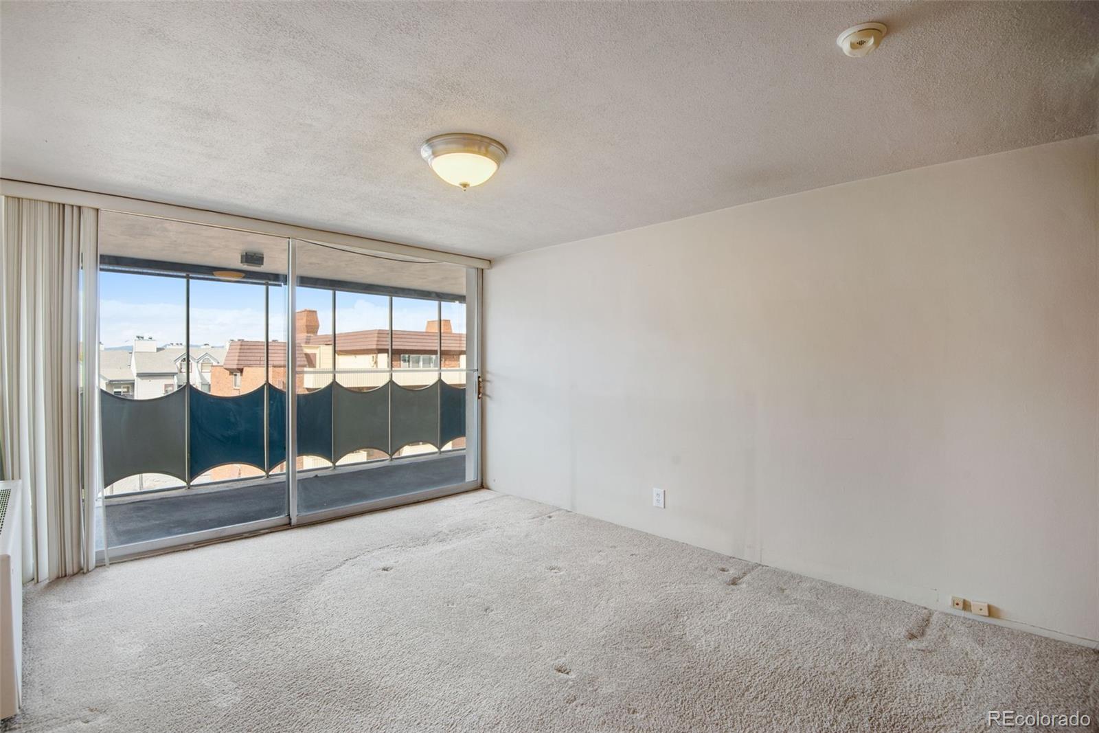MLS Image #15 for 1155 n ash street,denver, Colorado