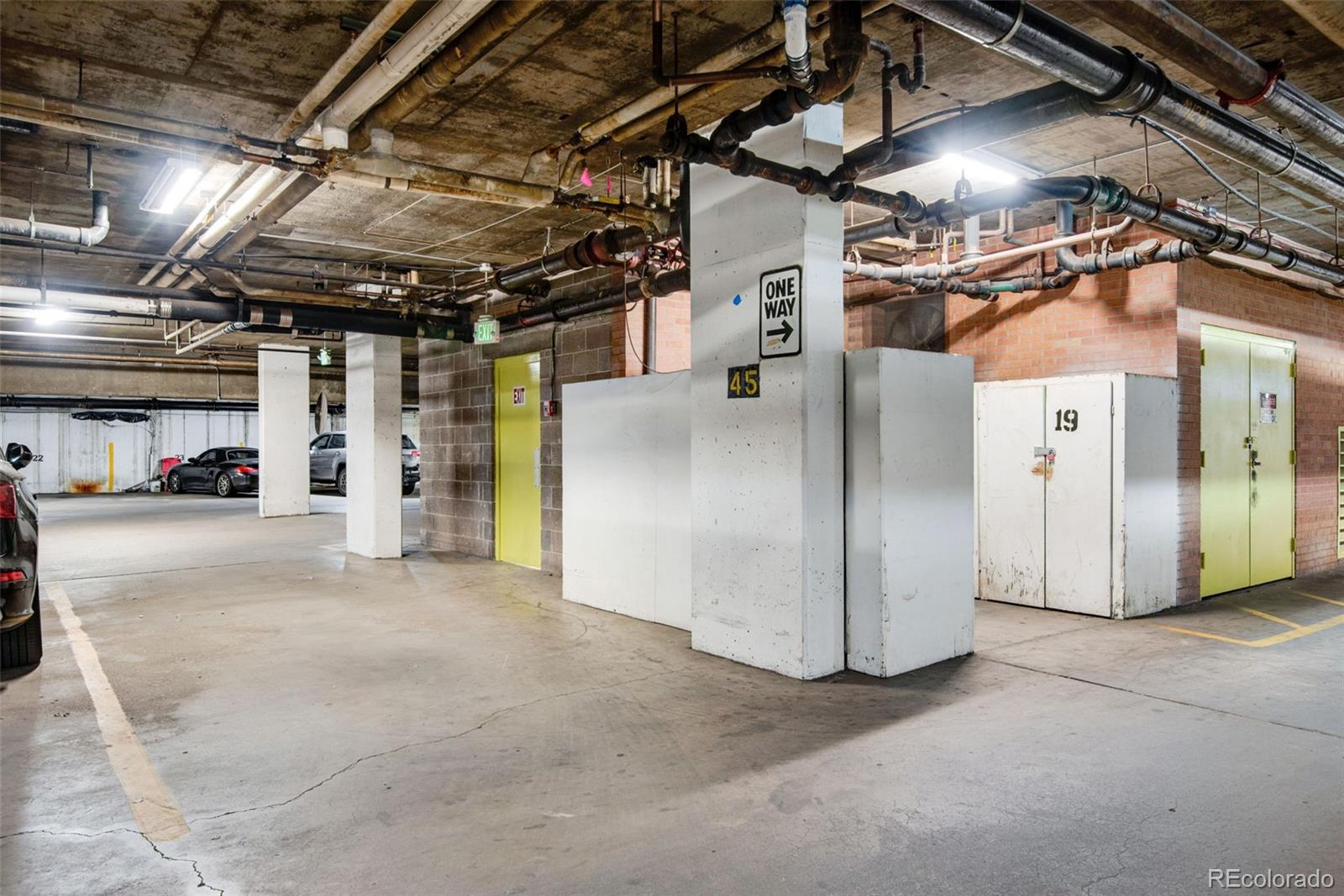 MLS Image #18 for 1155 n ash street,denver, Colorado