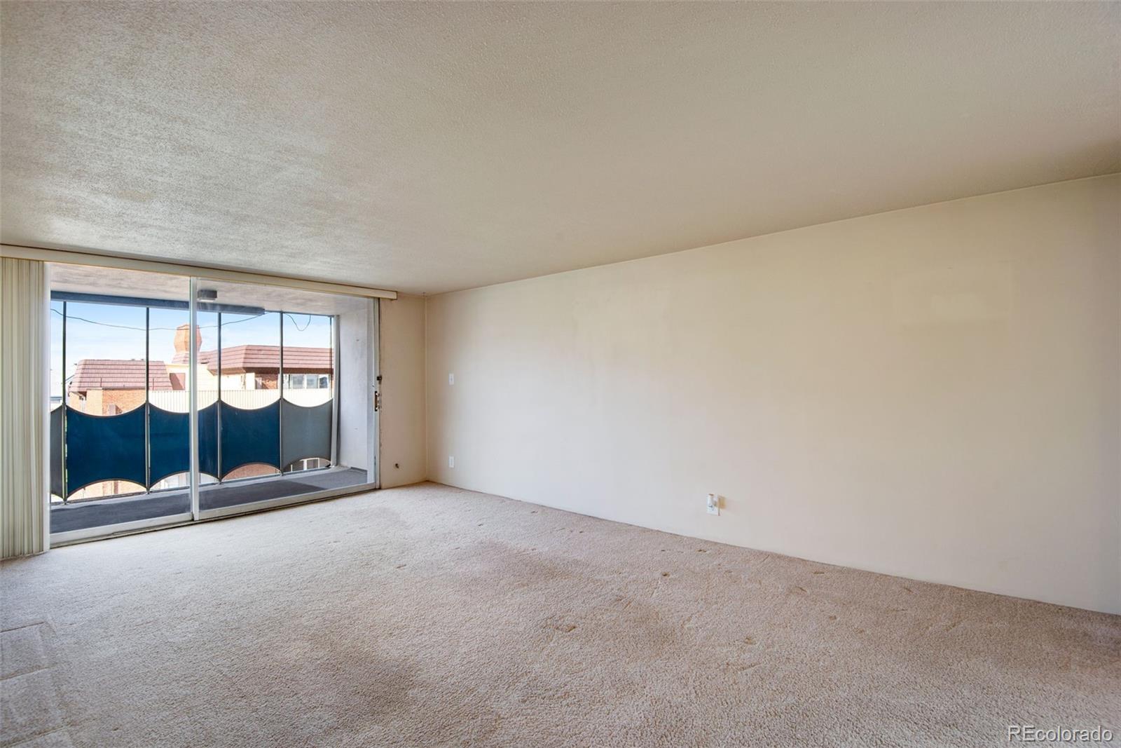 MLS Image #6 for 1155 n ash street,denver, Colorado