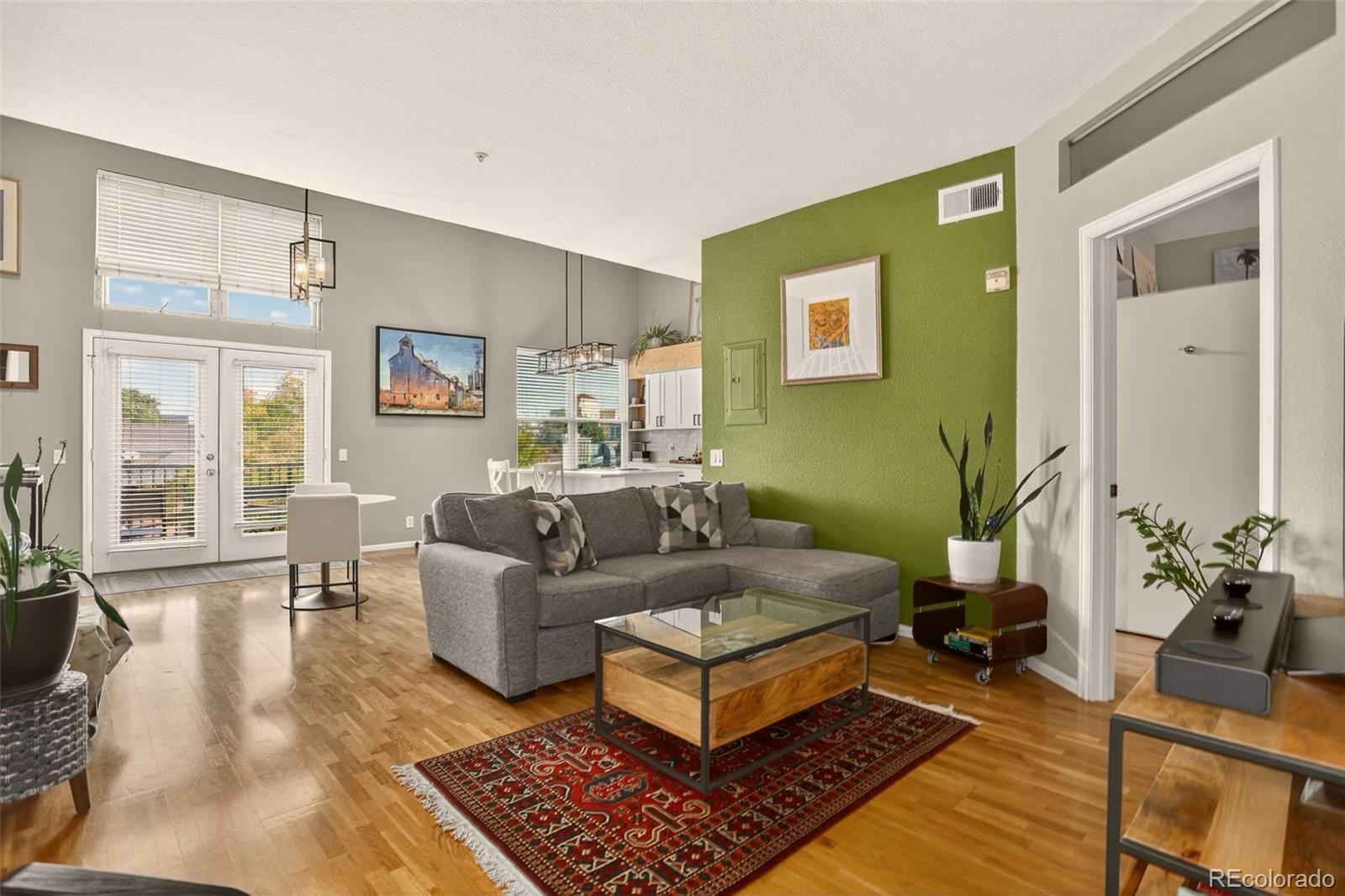 MLS Image #16 for 837 e 17th avenue,denver, Colorado