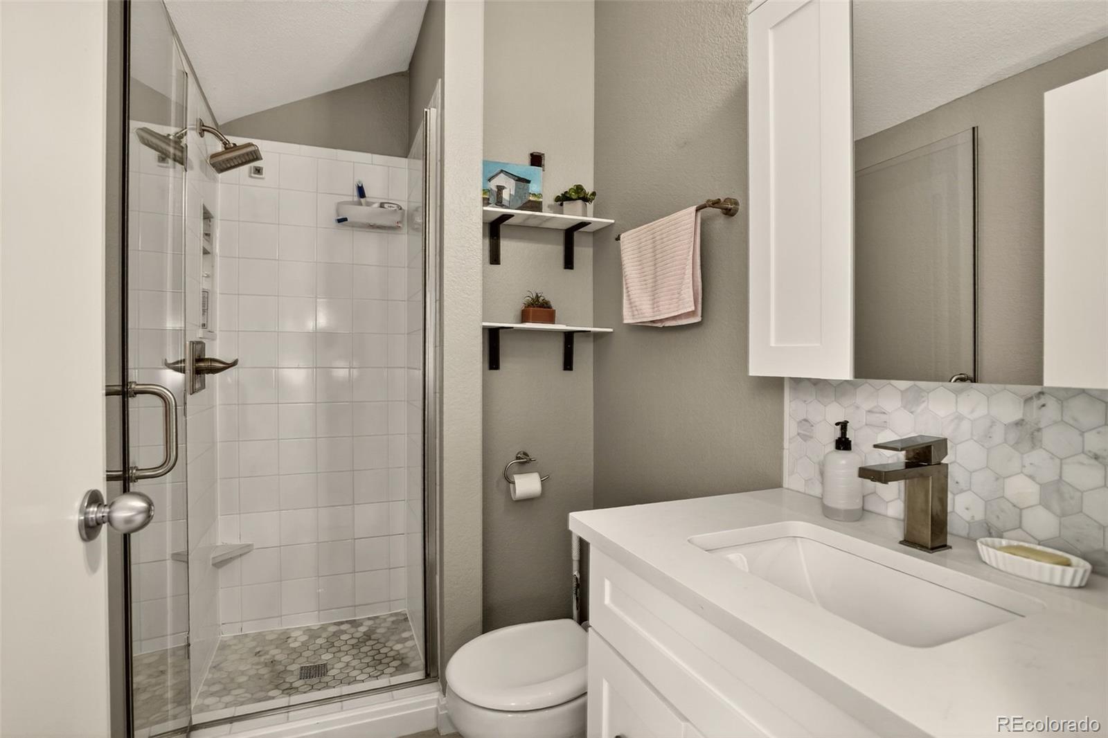 MLS Image #24 for 837 e 17th avenue,denver, Colorado