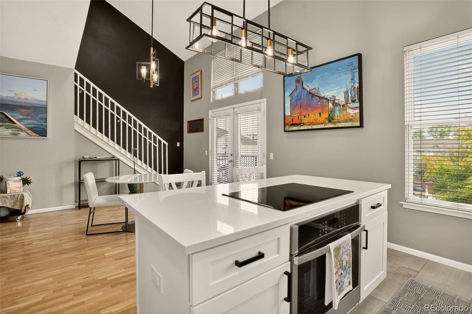 MLS Image #4 for 837 e 17th avenue,denver, Colorado