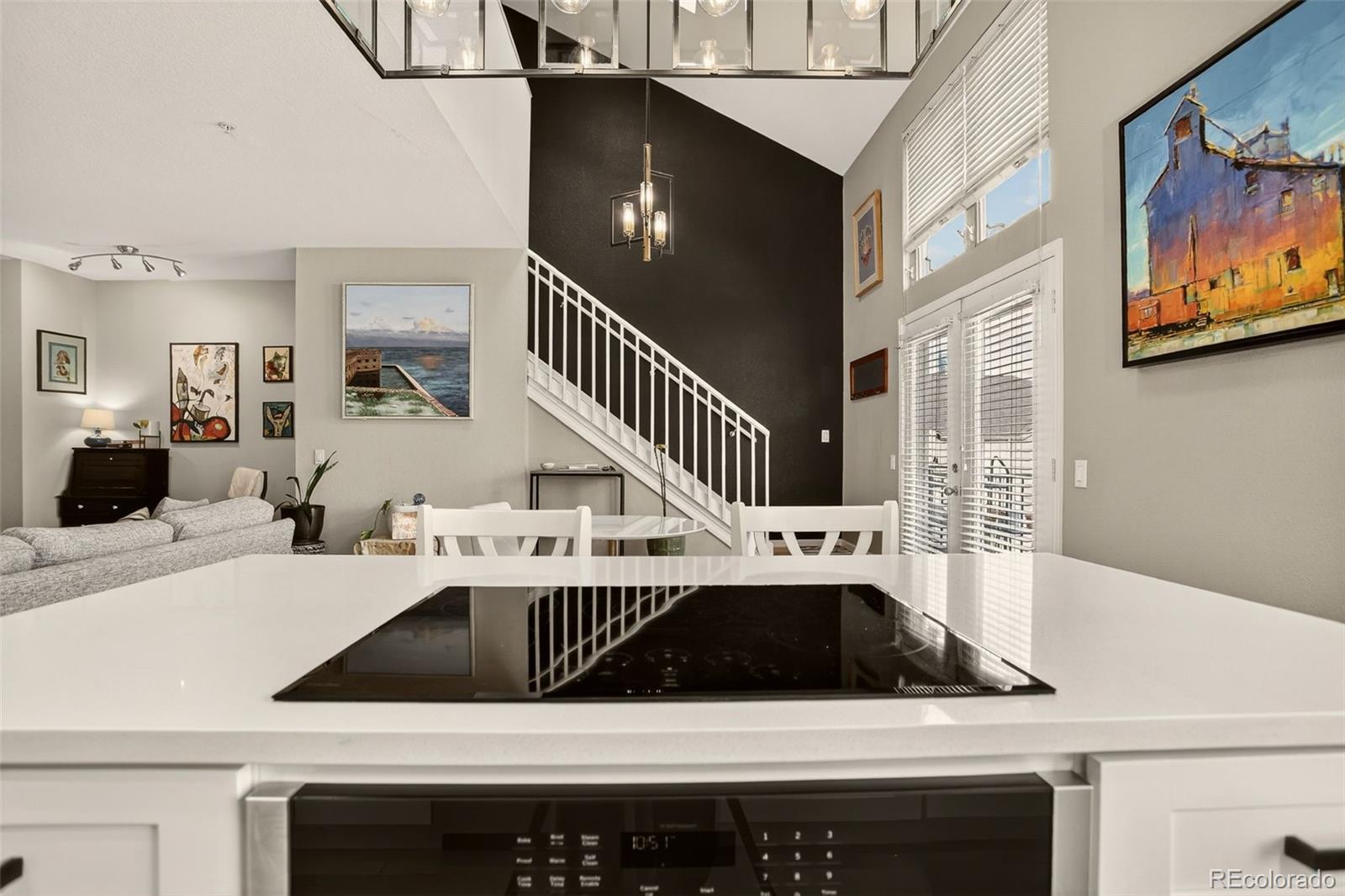 MLS Image #5 for 837 e 17th avenue,denver, Colorado