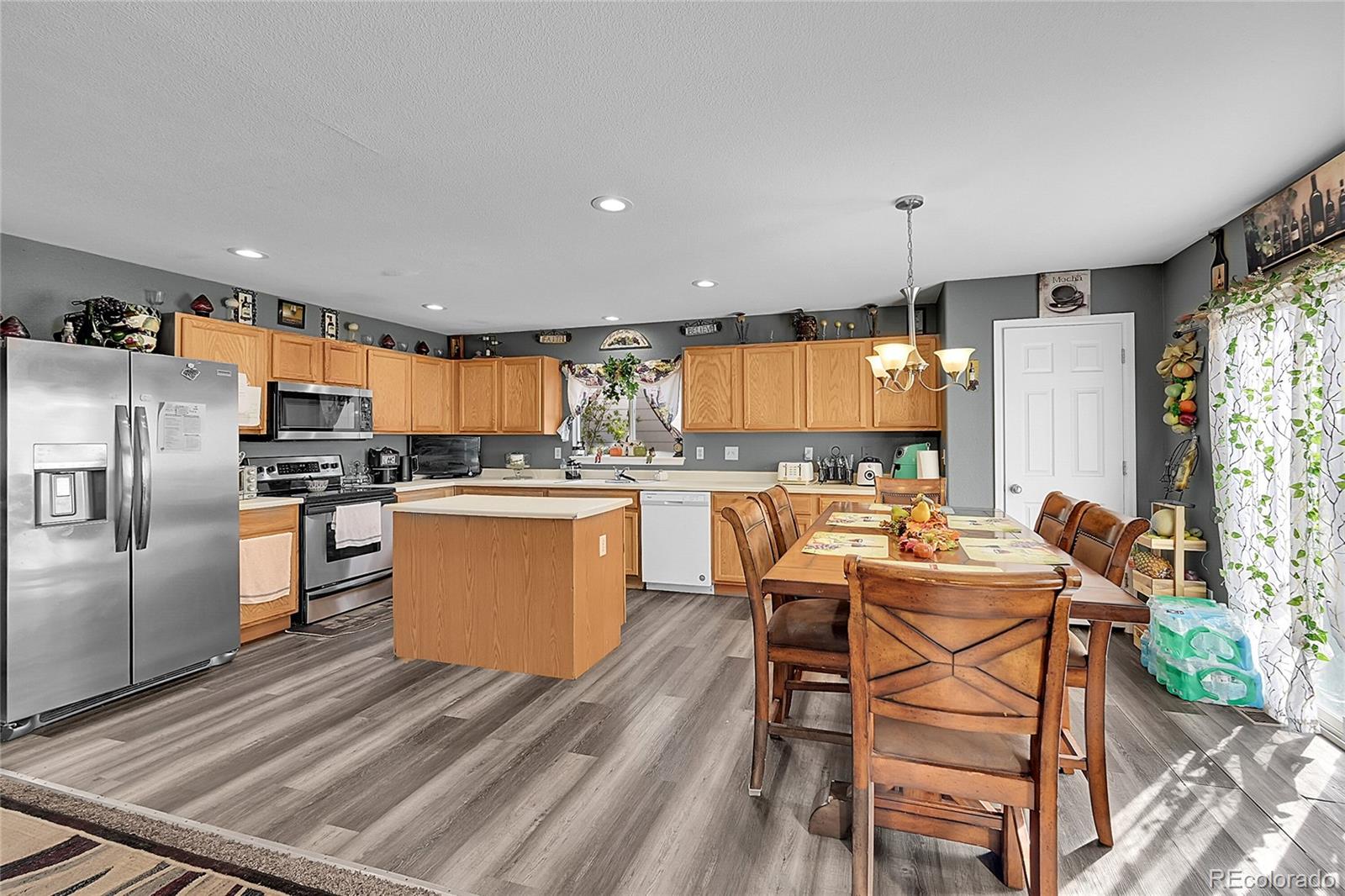 MLS Image #5 for 15372 e 100th court,commerce city, Colorado