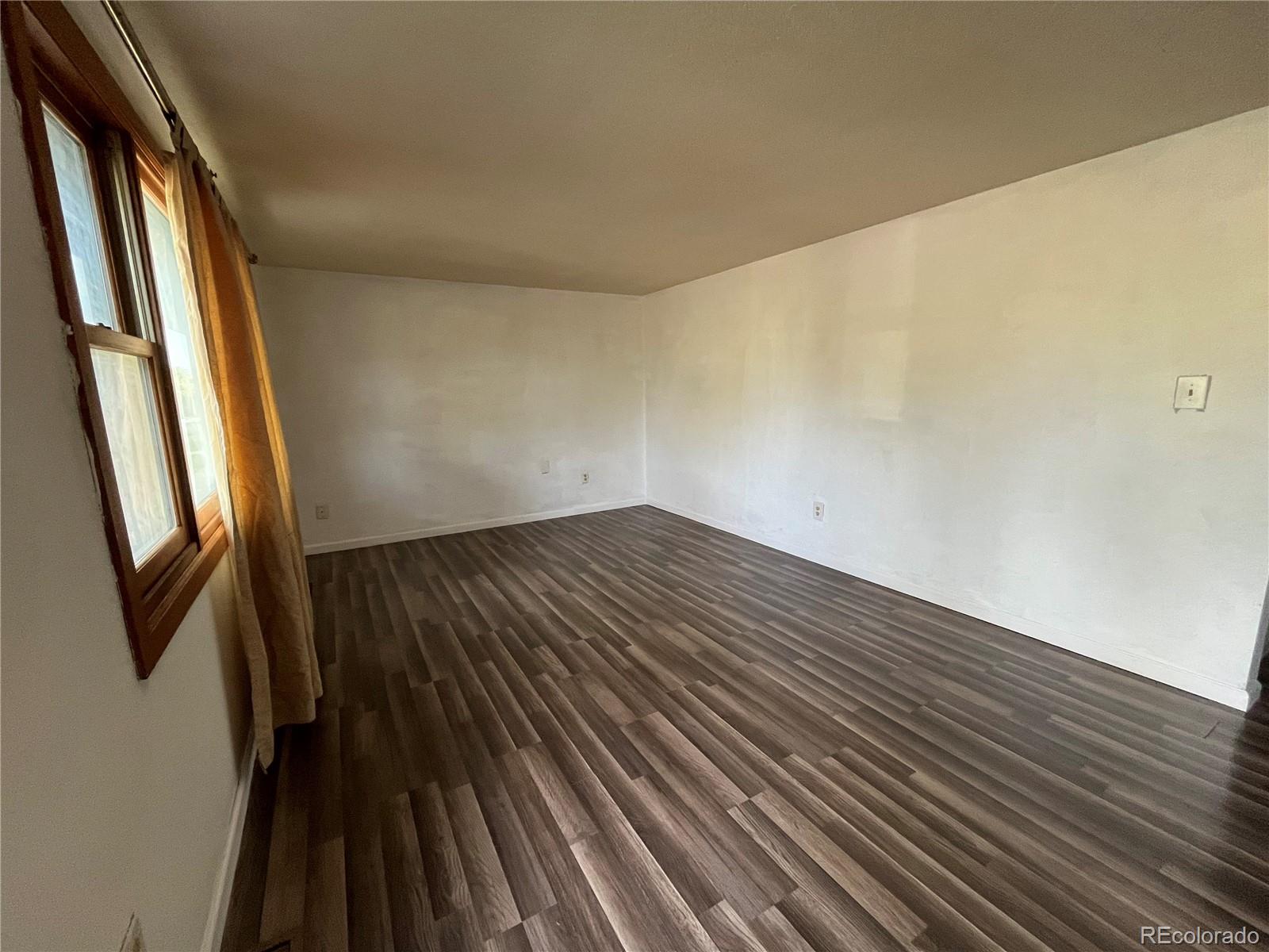 MLS Image #3 for 131  hollowell street,burlington, Colorado