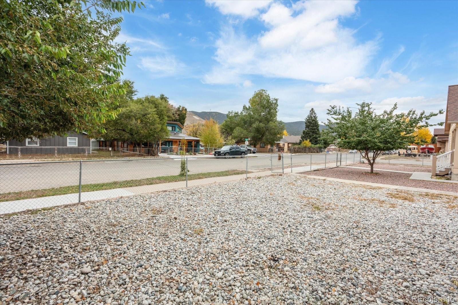 MLS Image #4 for 813 w 2nd street,salida, Colorado