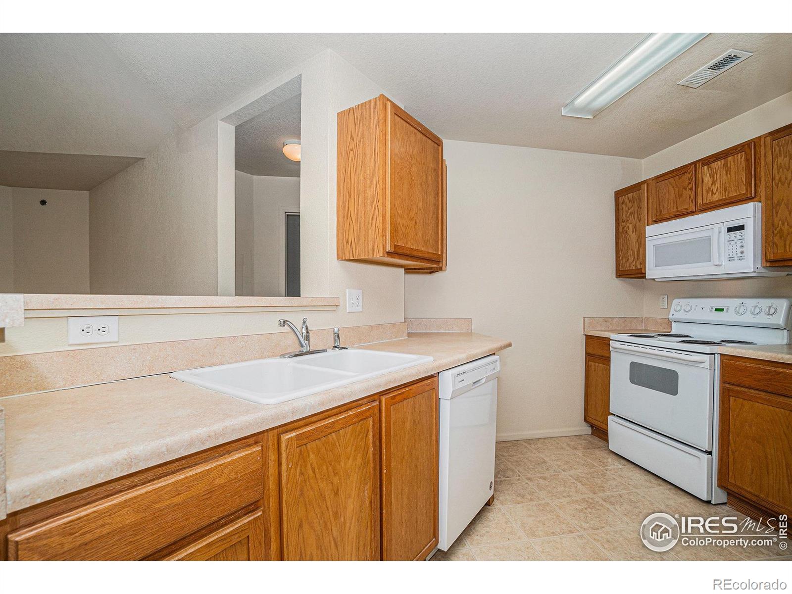 MLS Image #4 for 2990 w c street,greeley, Colorado