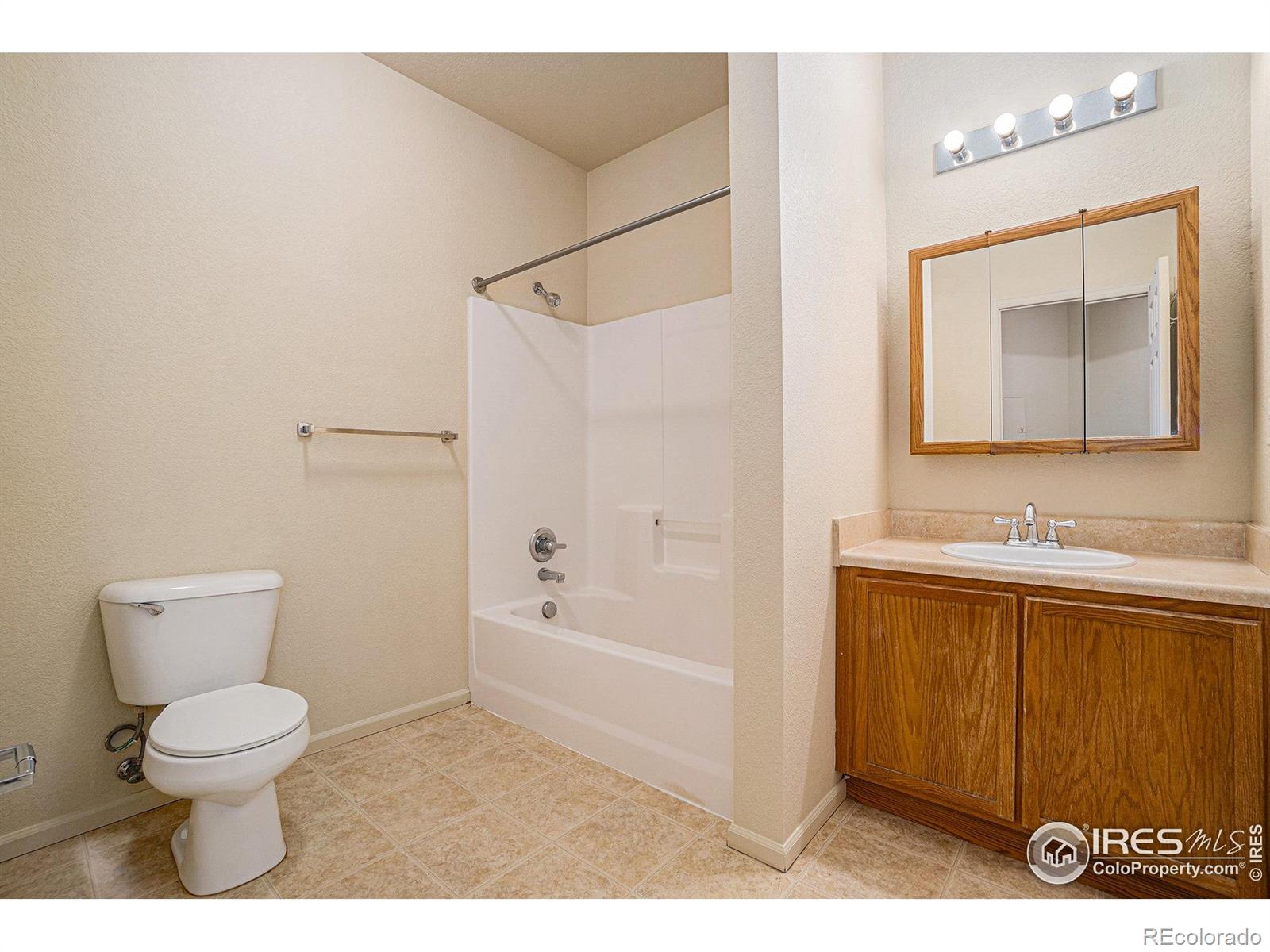MLS Image #8 for 2990 w c street,greeley, Colorado