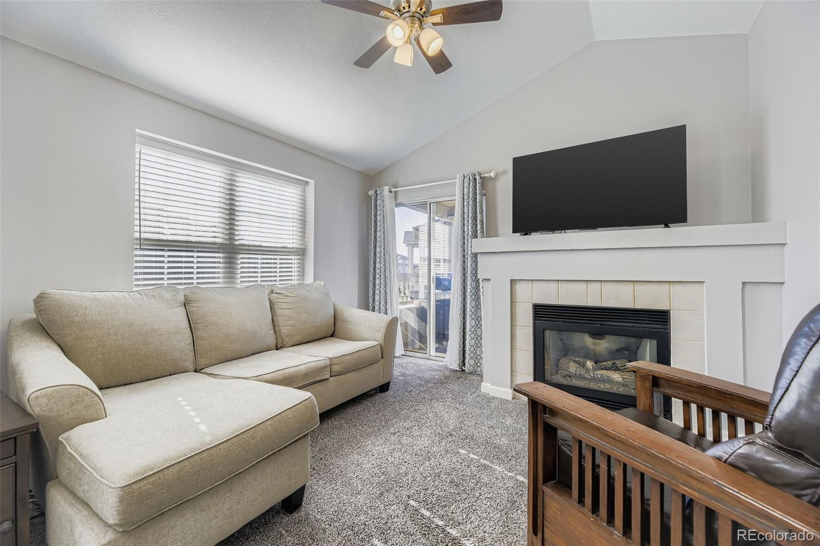 MLS Image #4 for 12858  ironstone way,parker, Colorado