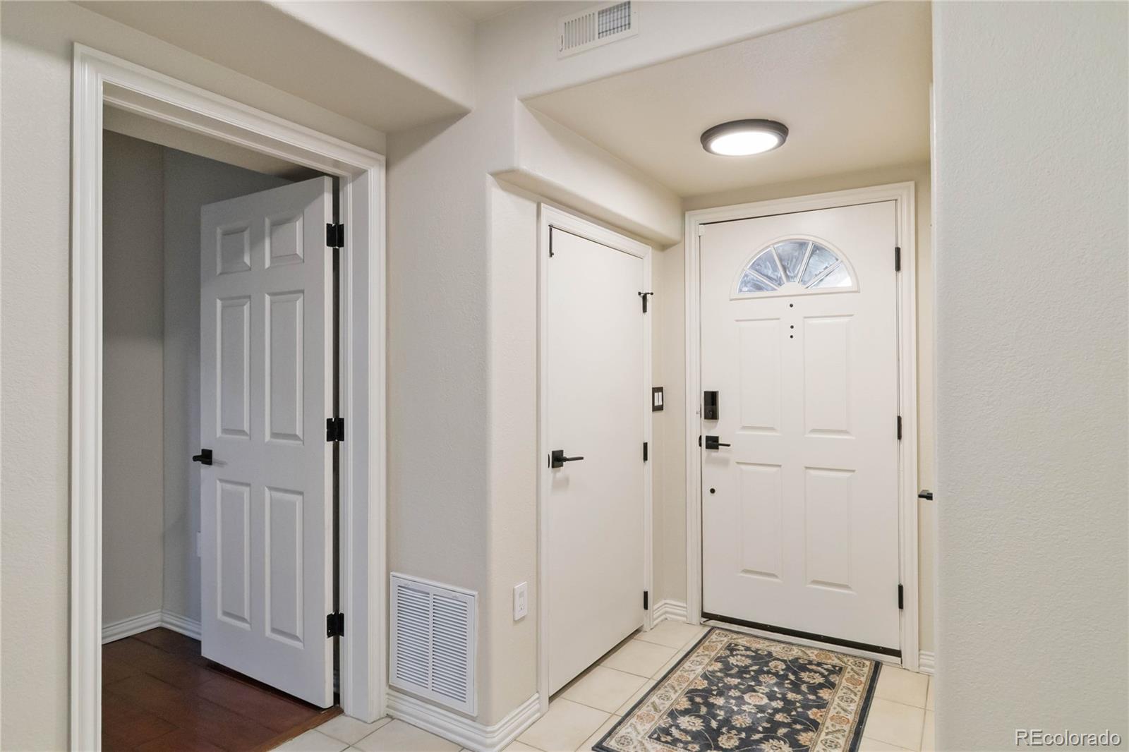 MLS Image #5 for 13942 e princeton place c,aurora, Colorado