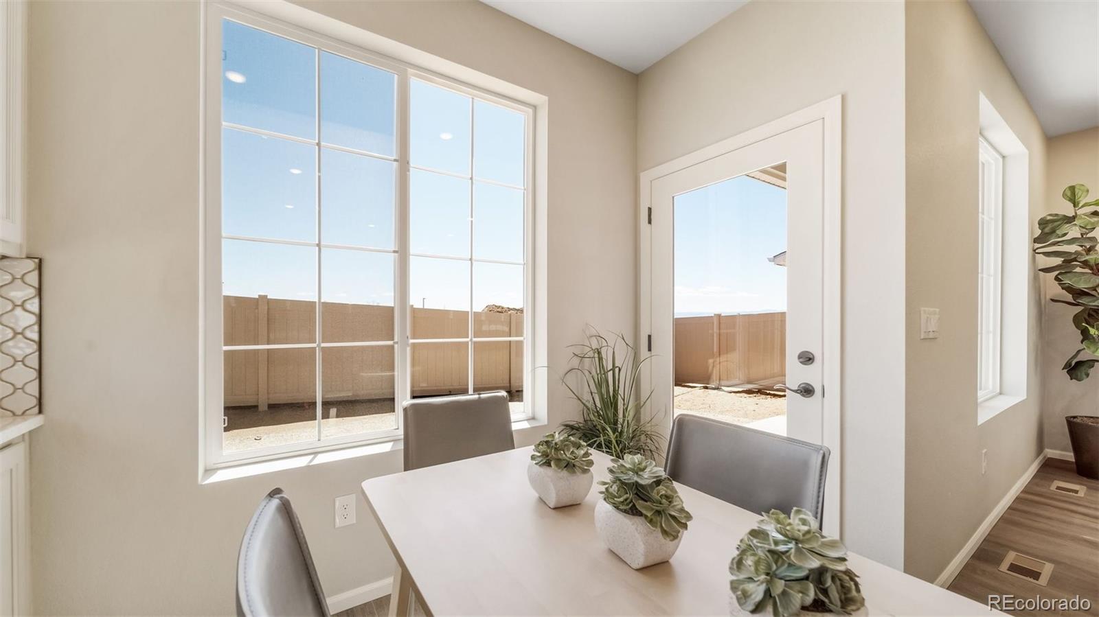 MLS Image #14 for 5042 n tempe street,aurora, Colorado