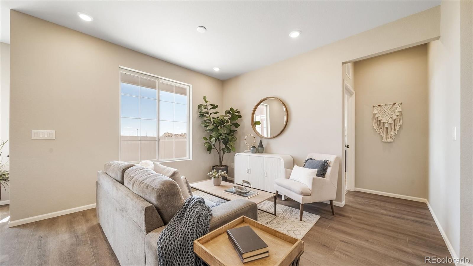 MLS Image #17 for 5042 n tempe street,aurora, Colorado