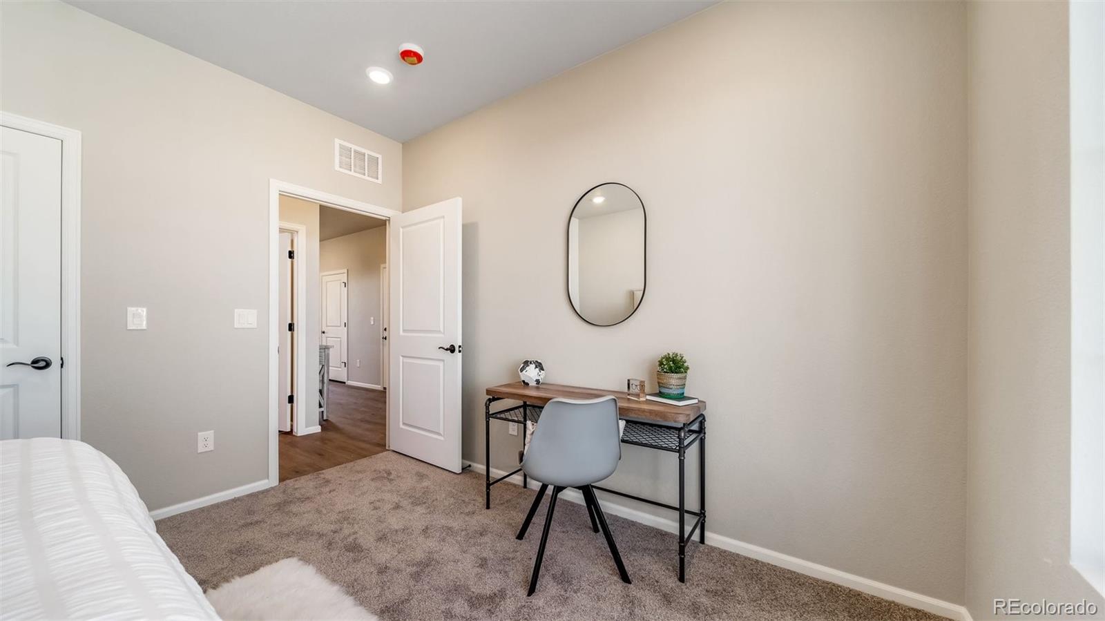 MLS Image #19 for 5042 n tempe street,aurora, Colorado