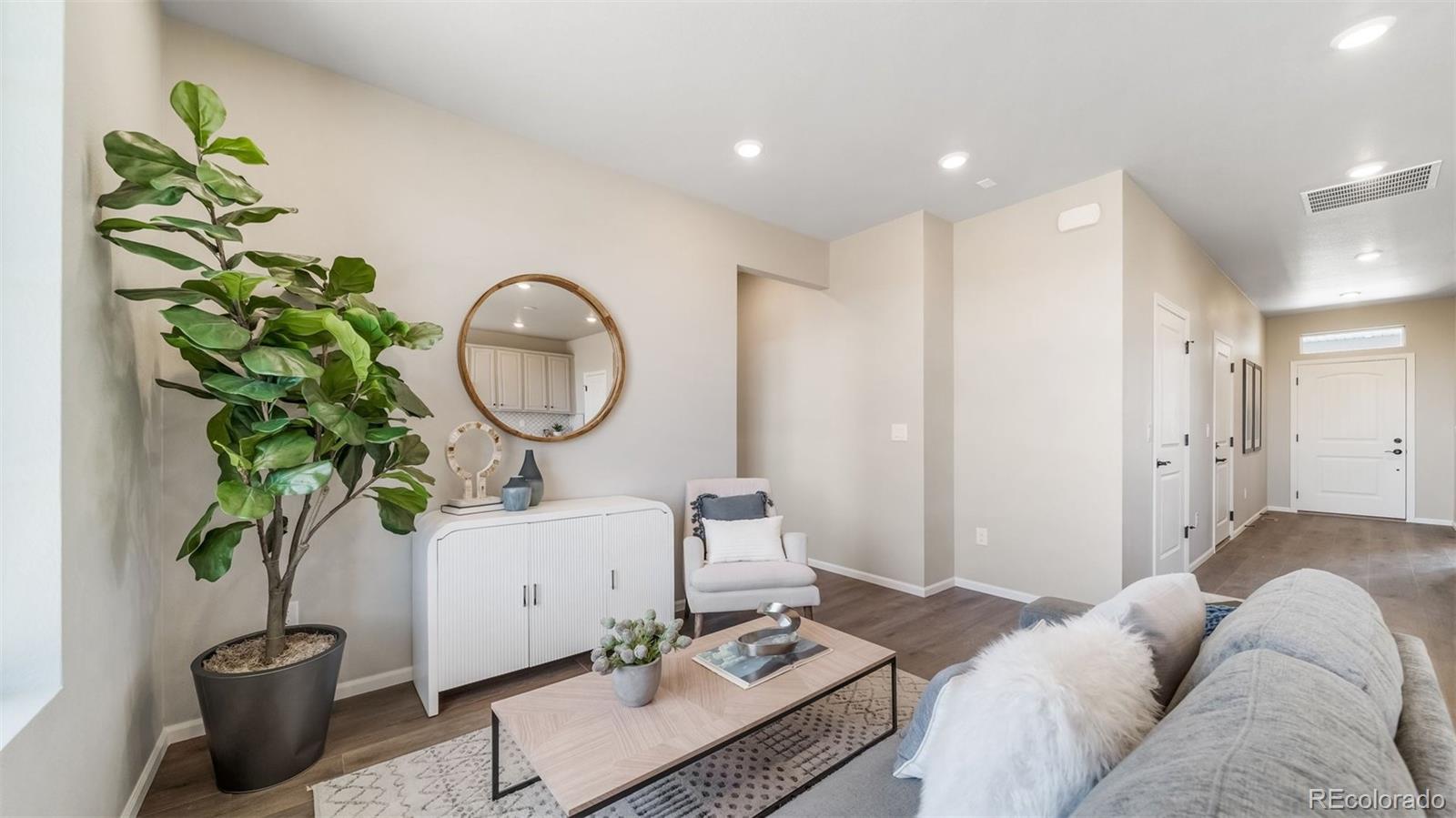 MLS Image #23 for 5042 n tempe street,aurora, Colorado