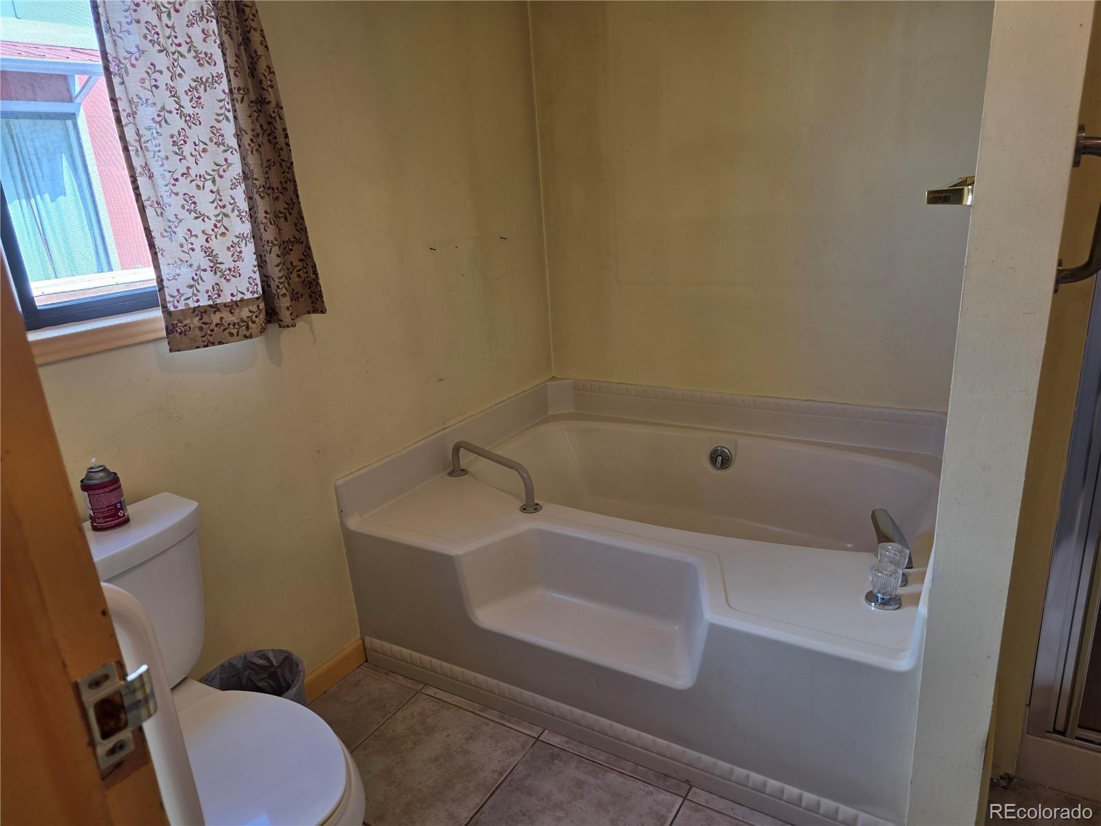 MLS Image #16 for 6544  lowell boulevard,denver, Colorado