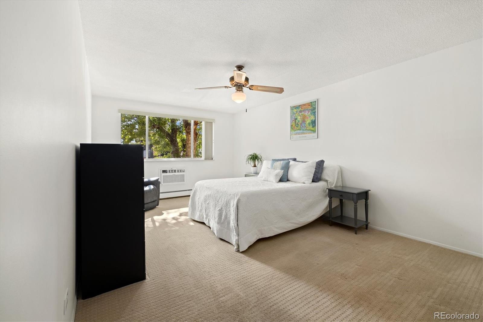 MLS Image #11 for 580 s clinton street,denver, Colorado