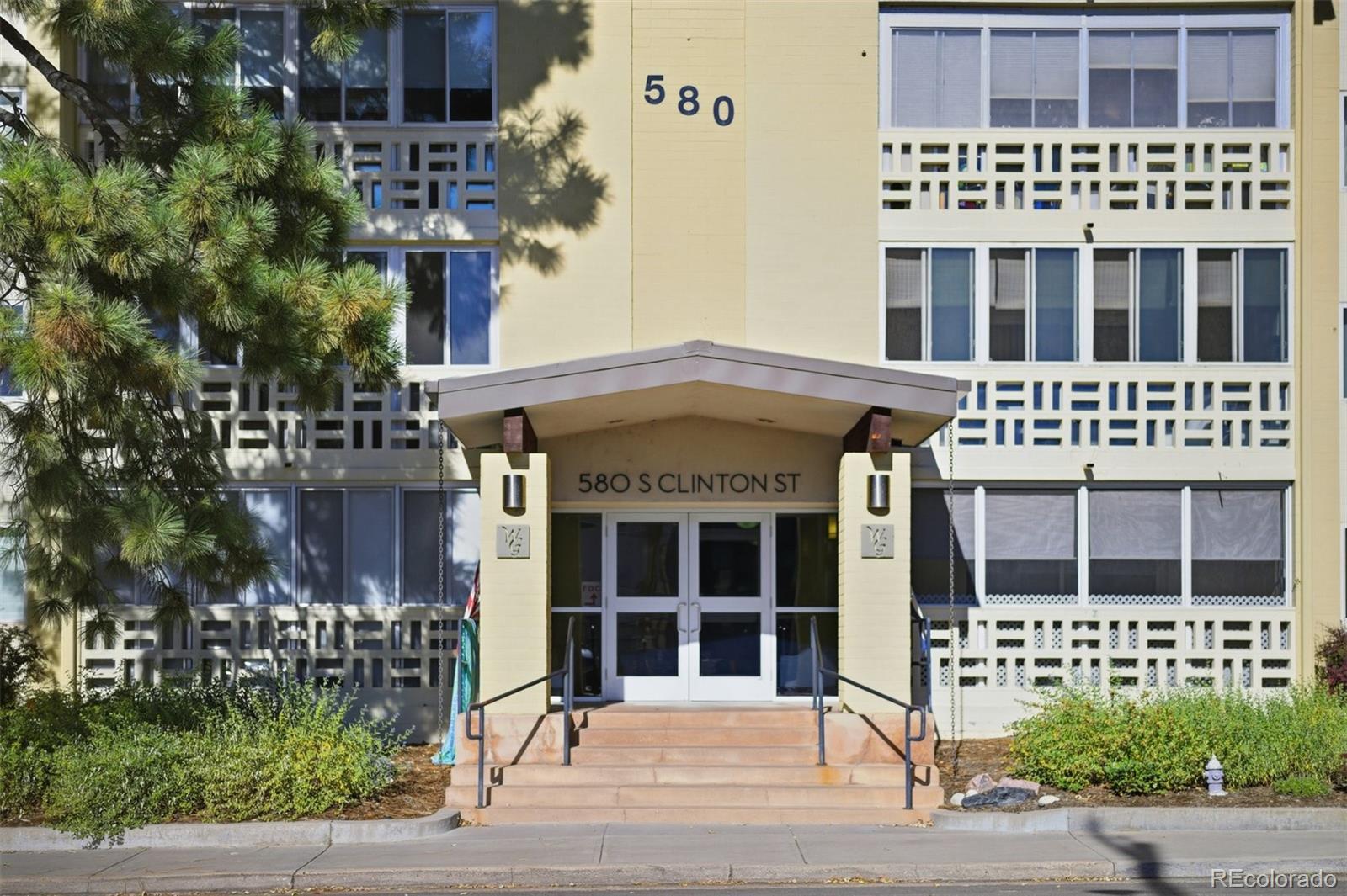 MLS Image #20 for 580 s clinton street,denver, Colorado