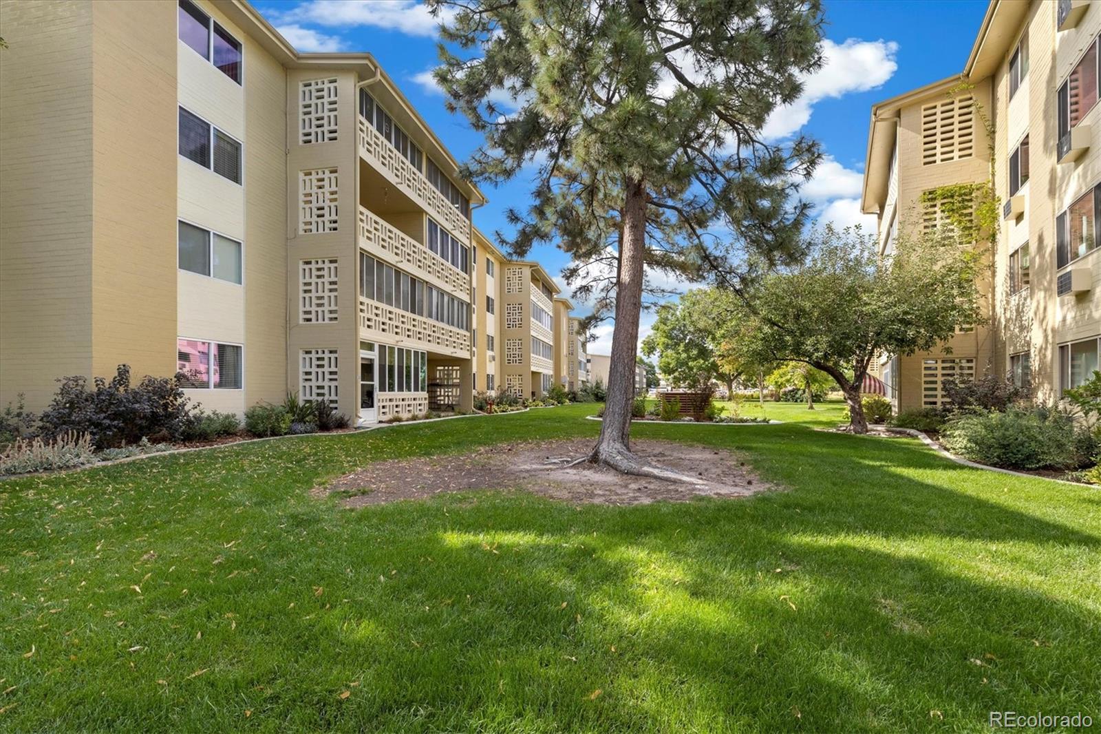 MLS Image #27 for 580 s clinton street,denver, Colorado
