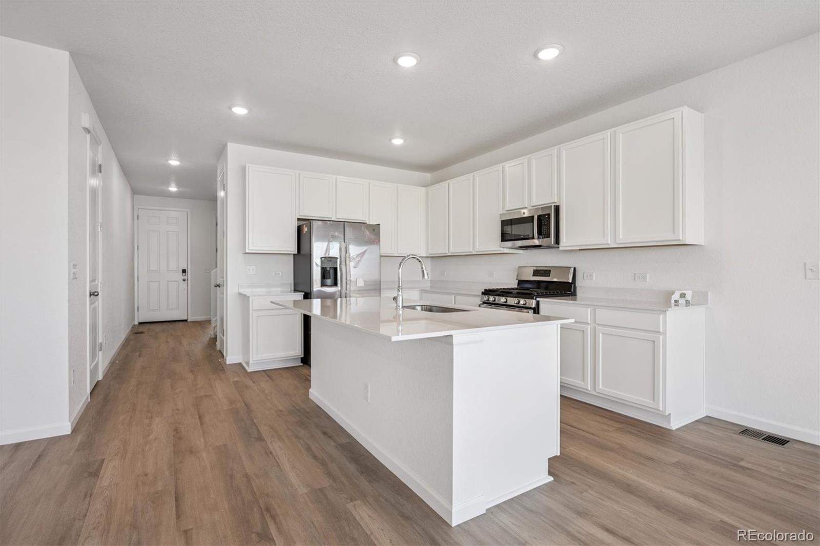 MLS Image #6 for 45929  gentry avenue,bennett, Colorado