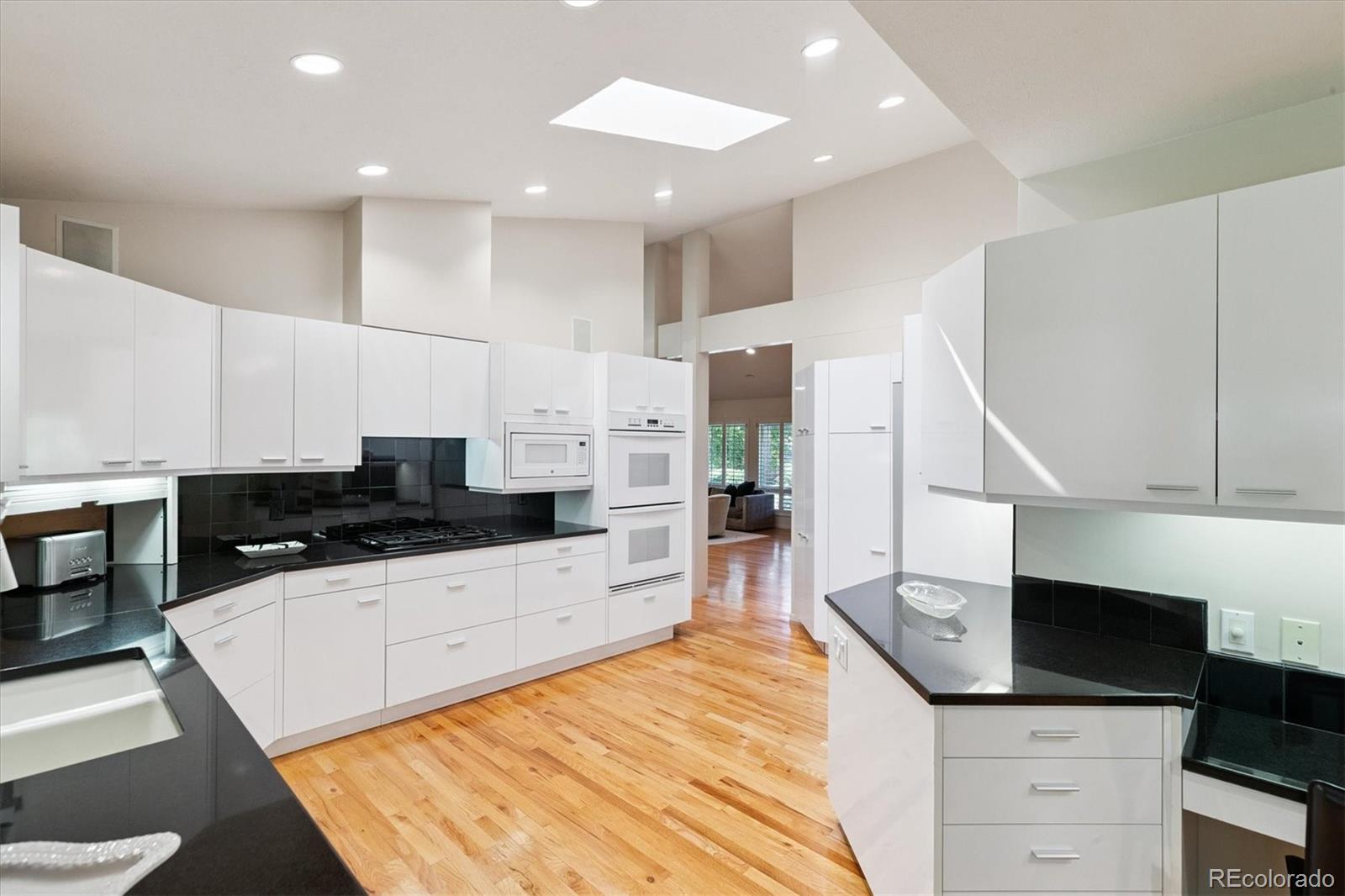 MLS Image #22 for 4010 s holly street,cherry hills village, Colorado