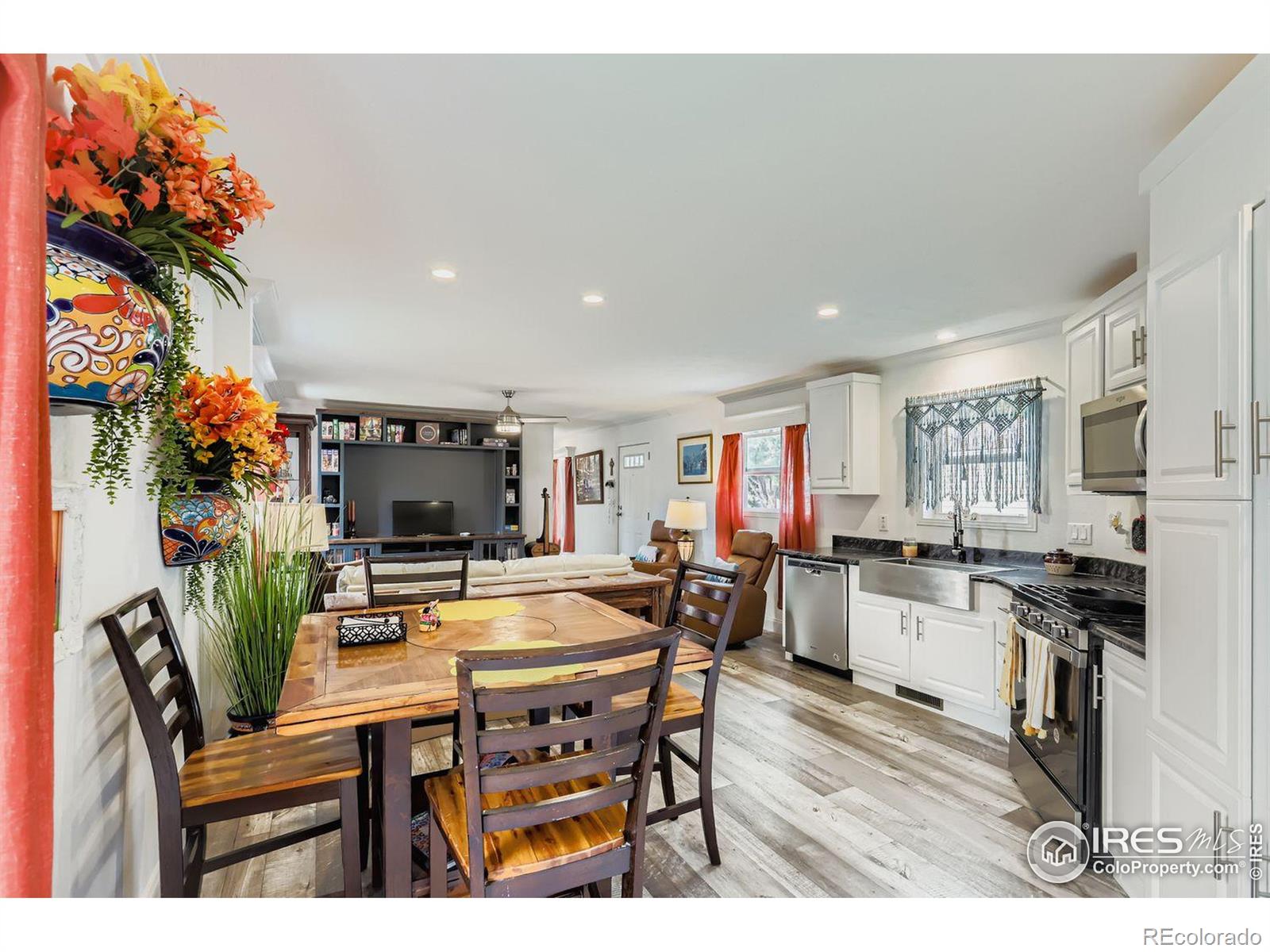 MLS Image #12 for 3109 e mulberry street,fort collins, Colorado