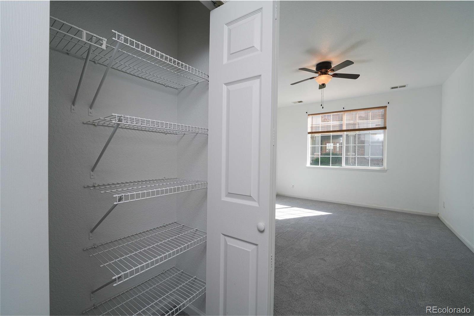 MLS Image #11 for 22580 e ontario drive,aurora, Colorado