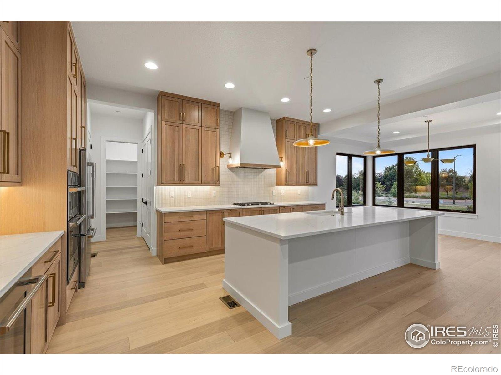 MLS Image #4 for 1002  turnberry circle,louisville, Colorado