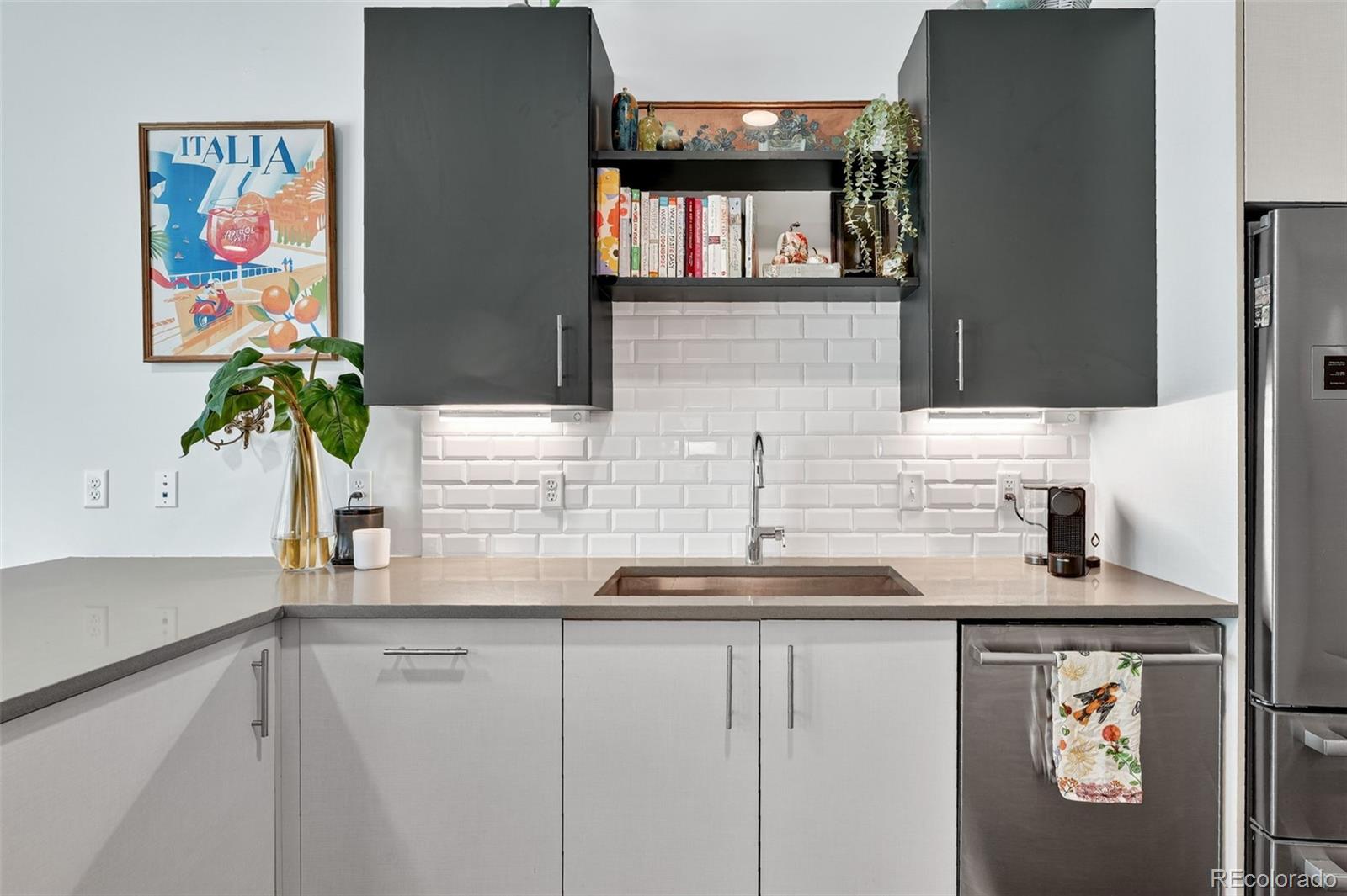 MLS Image #15 for 2525  arapahoe street,denver, Colorado