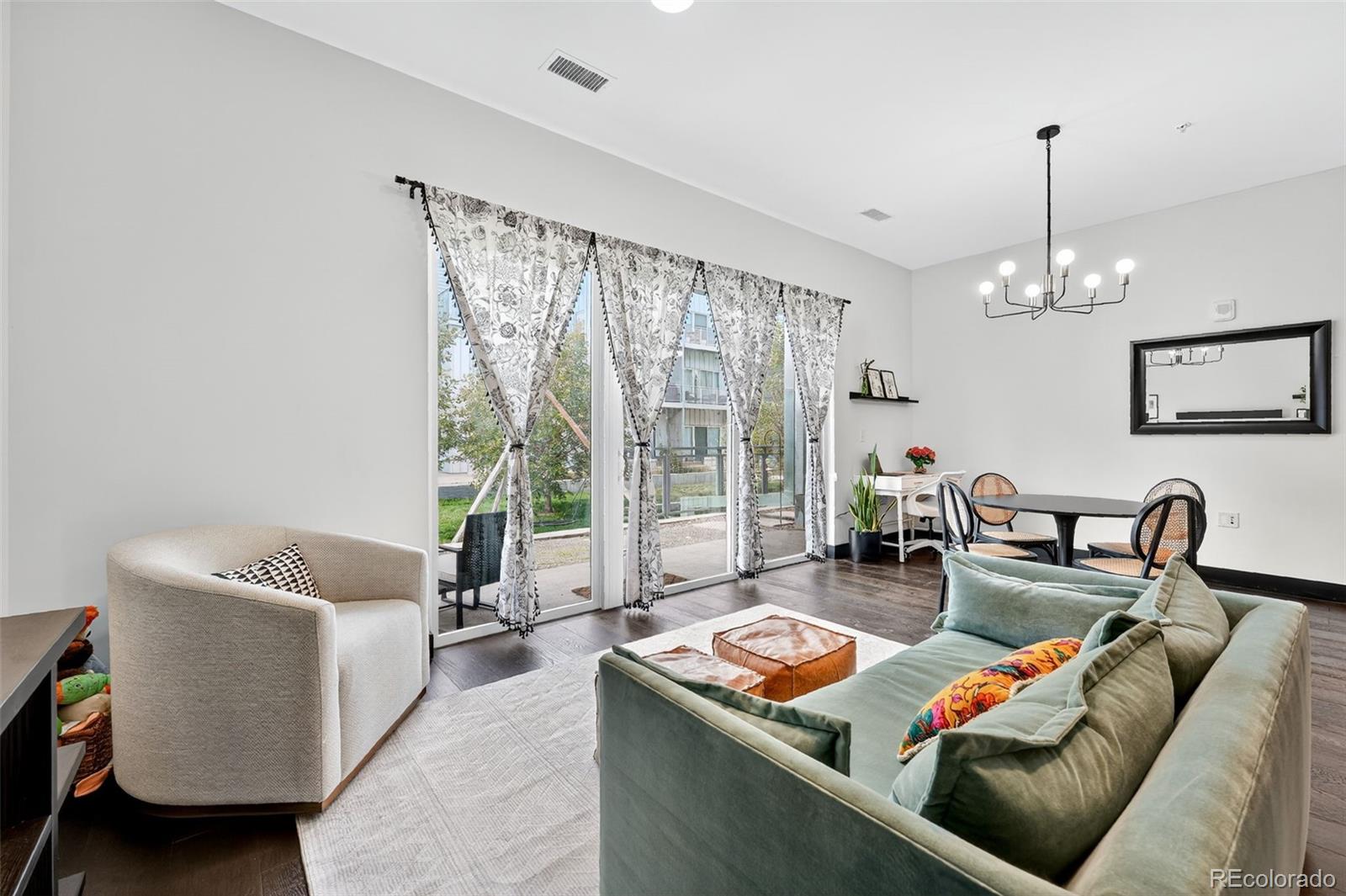 MLS Image #6 for 2525  arapahoe street,denver, Colorado