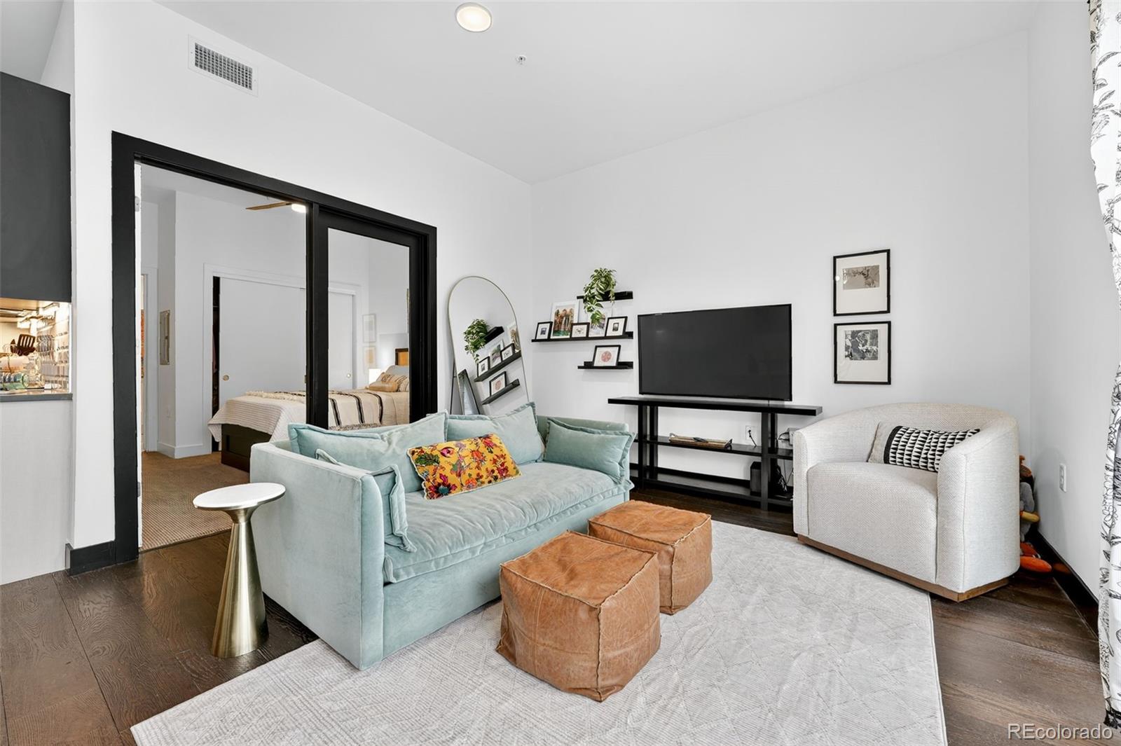 MLS Image #8 for 2525  arapahoe street,denver, Colorado
