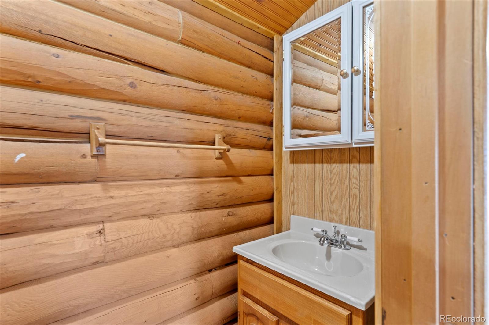 MLS Image #19 for 487  laplata drive,livermore, Colorado