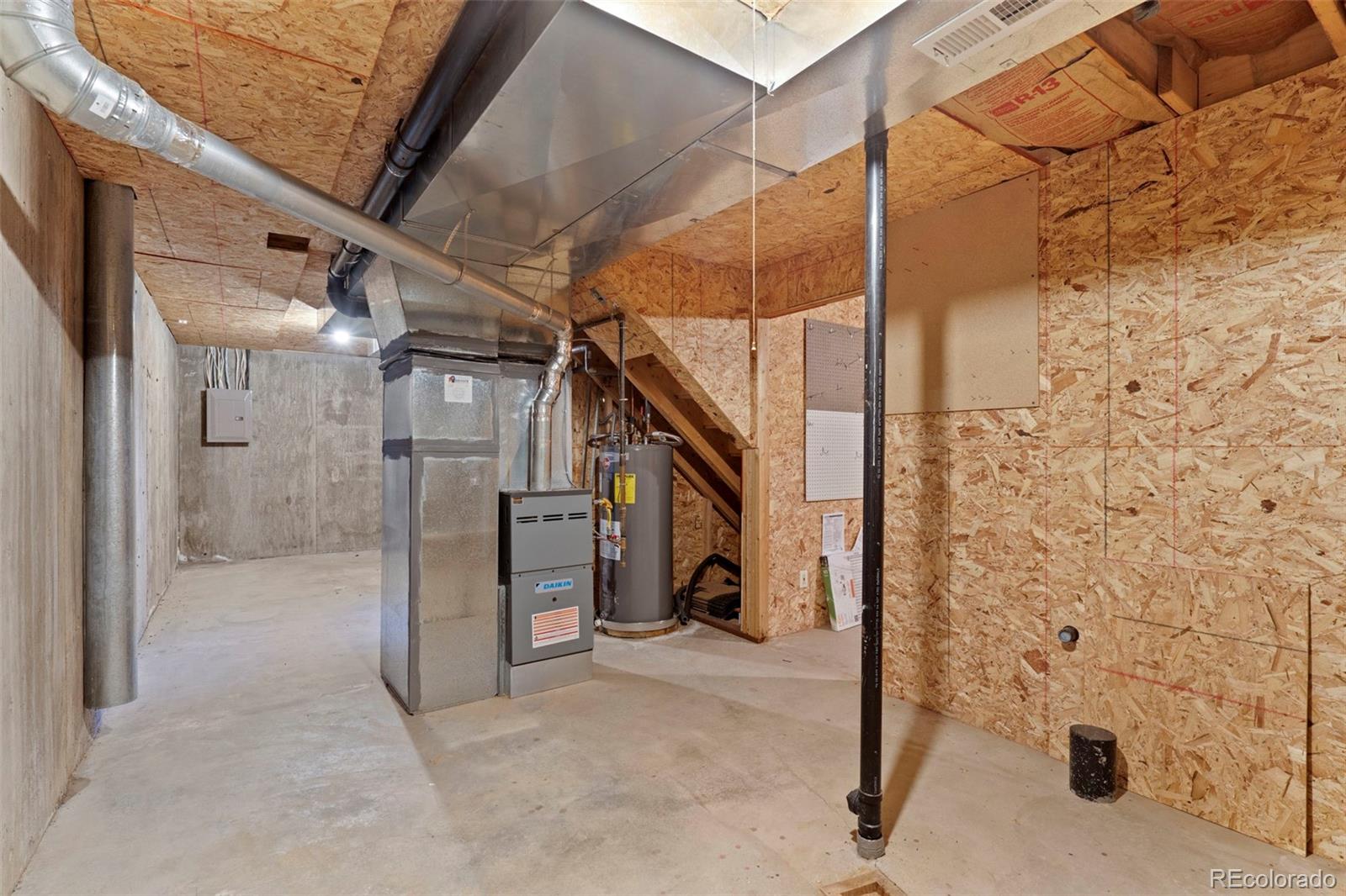 MLS Image #27 for 487  laplata drive,livermore, Colorado