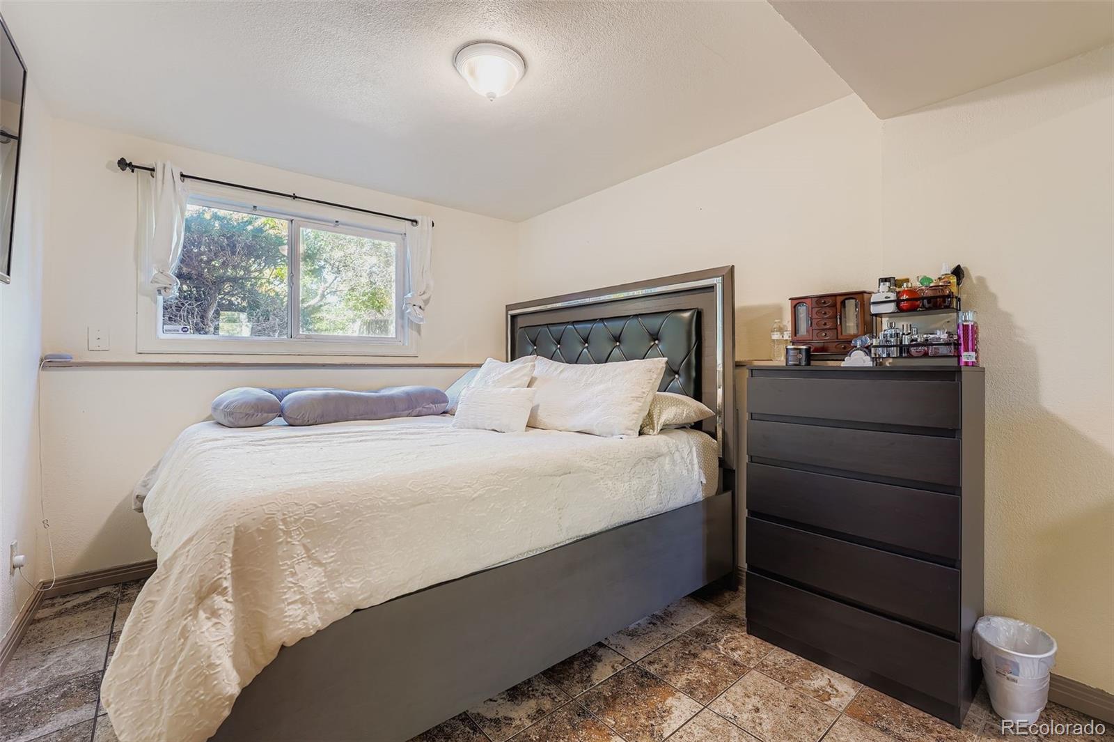 MLS Image #13 for 1579 s telluride street,aurora, Colorado