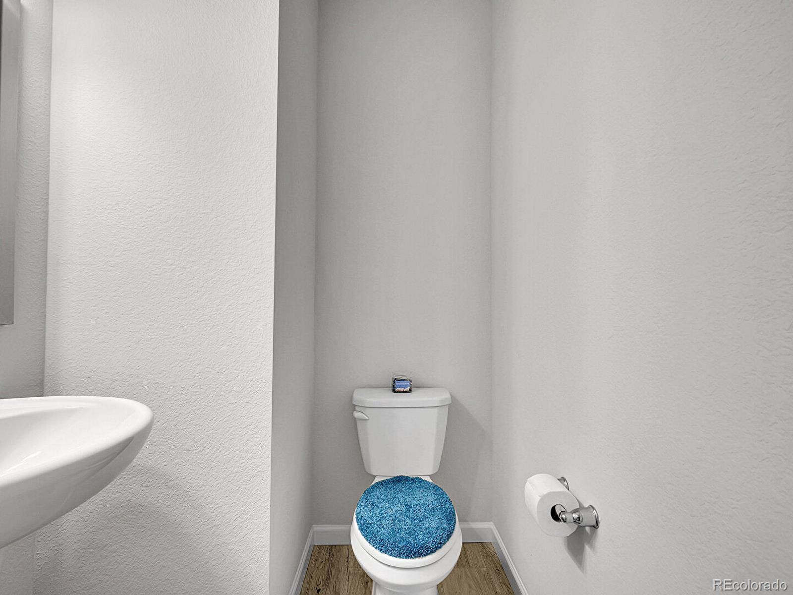 MLS Image #17 for 24831 e 33rd drive,aurora, Colorado